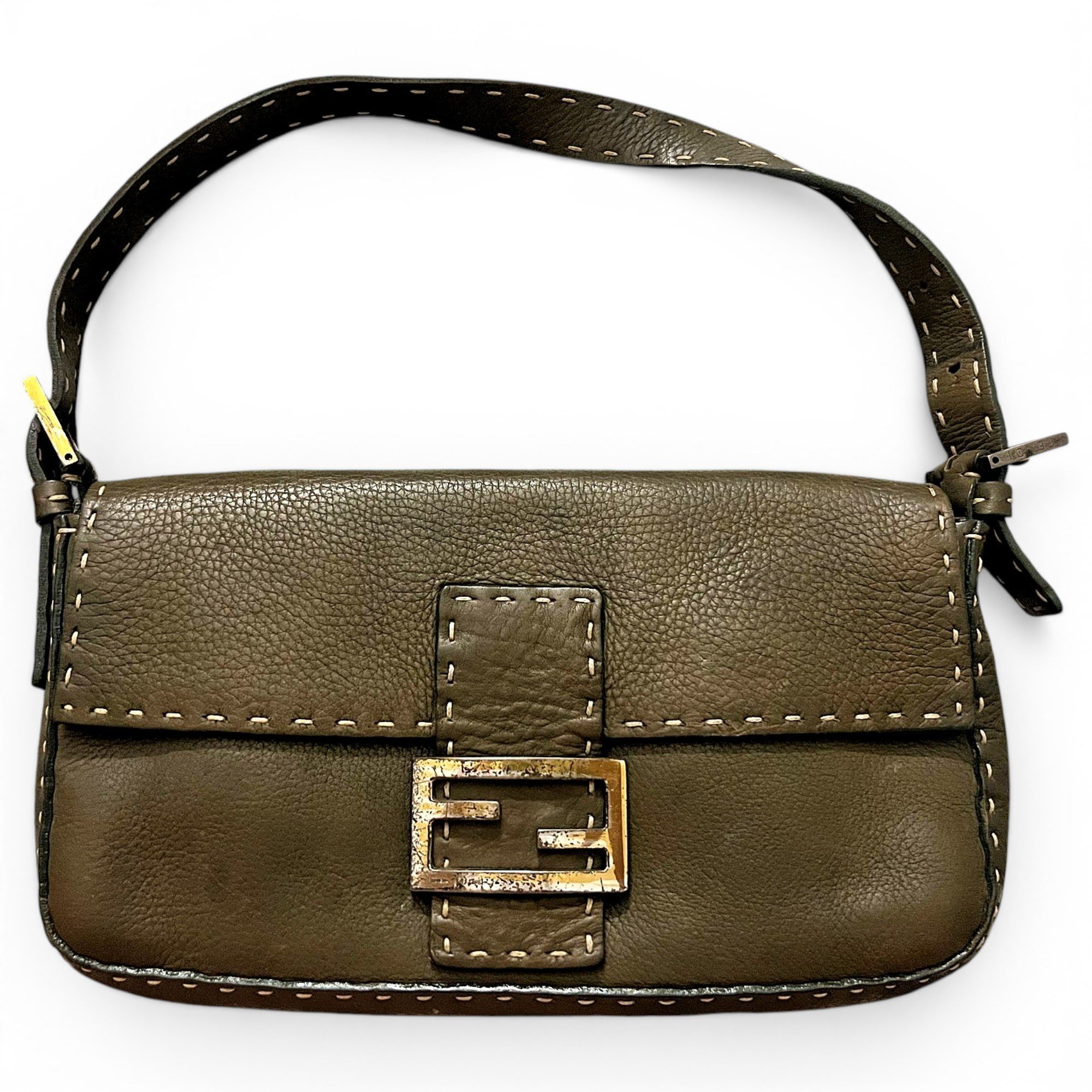 Baguette leather handbag
