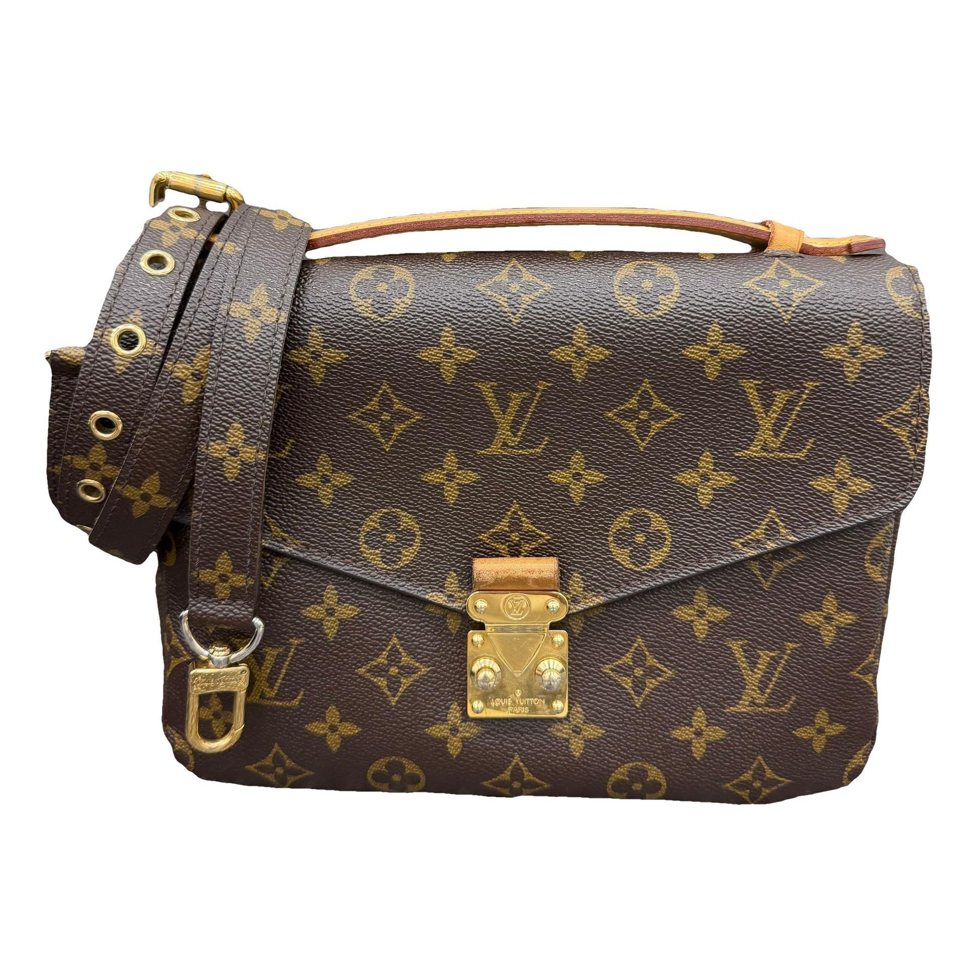 Metis leather handbag