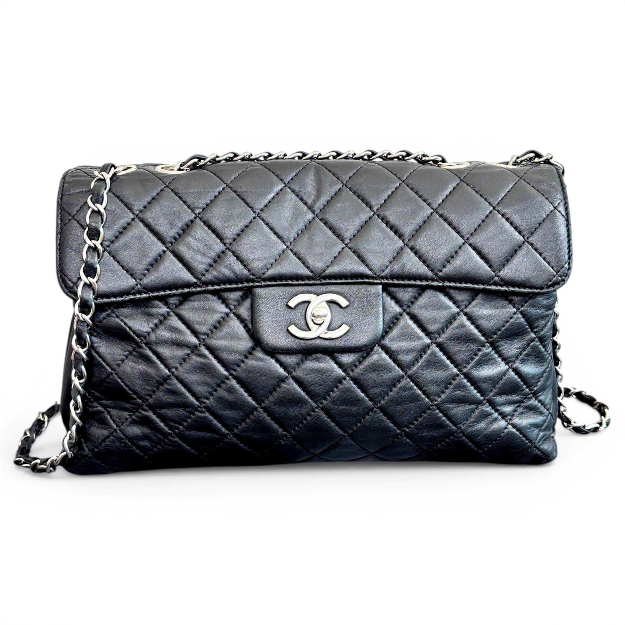 Timeless/Classique leather crossbody bag