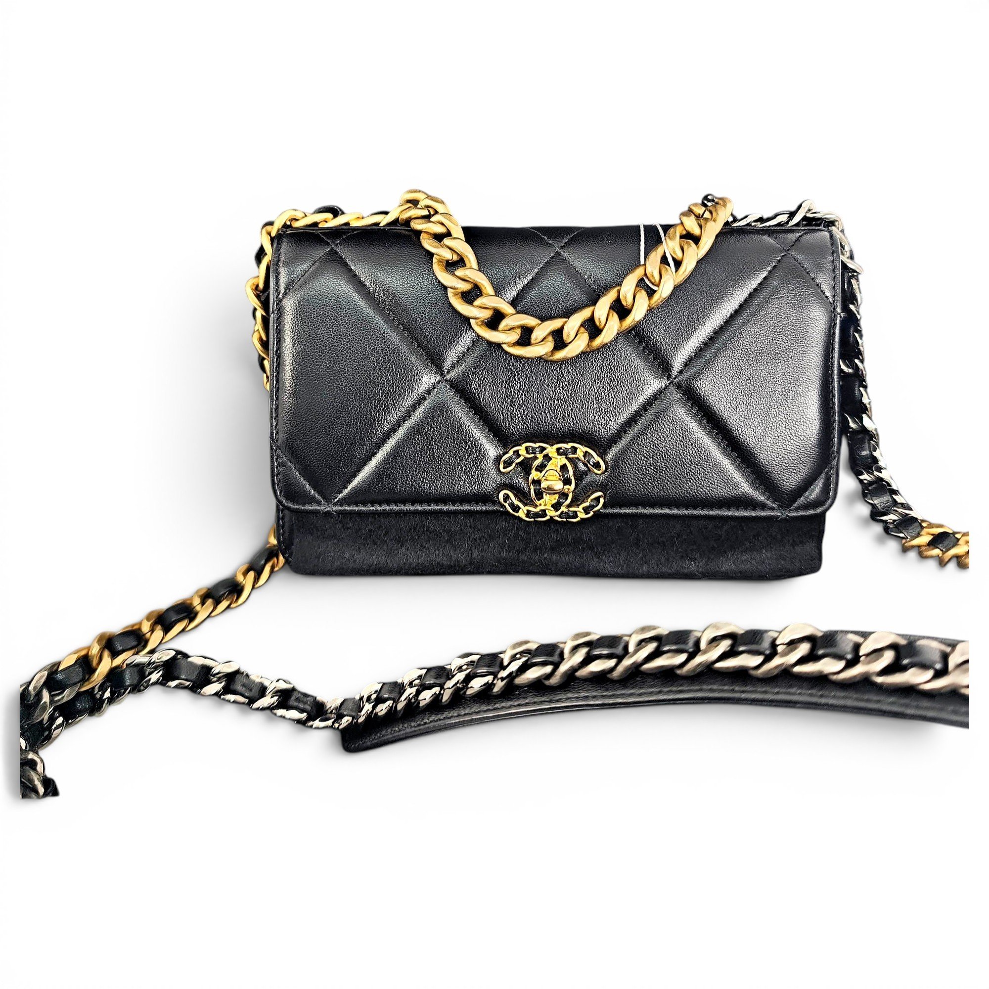 Wallet On Chain Chanel 19 leather handbag