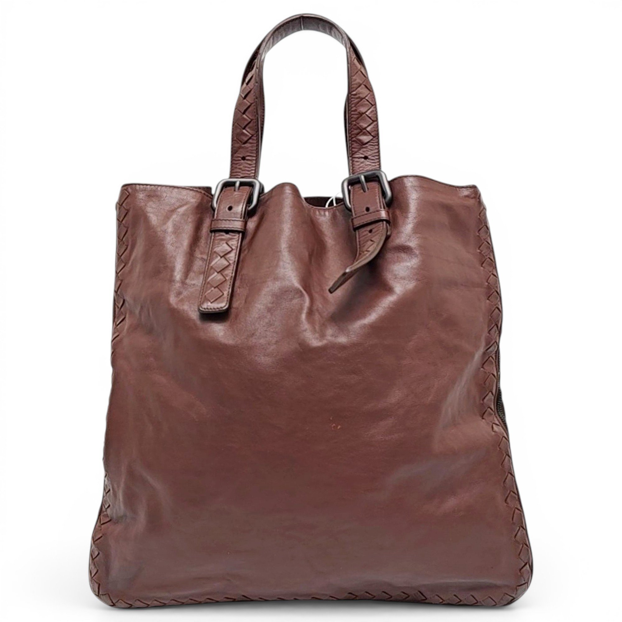 Leather handbag