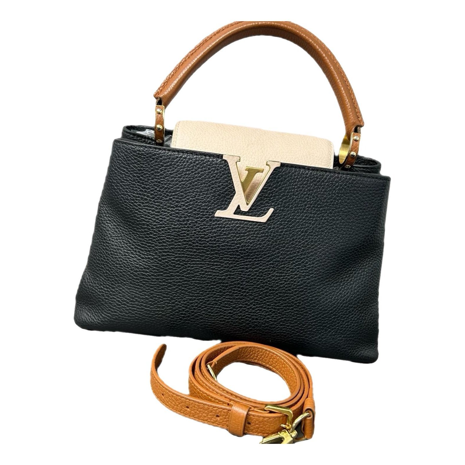 Capucines leather handbag