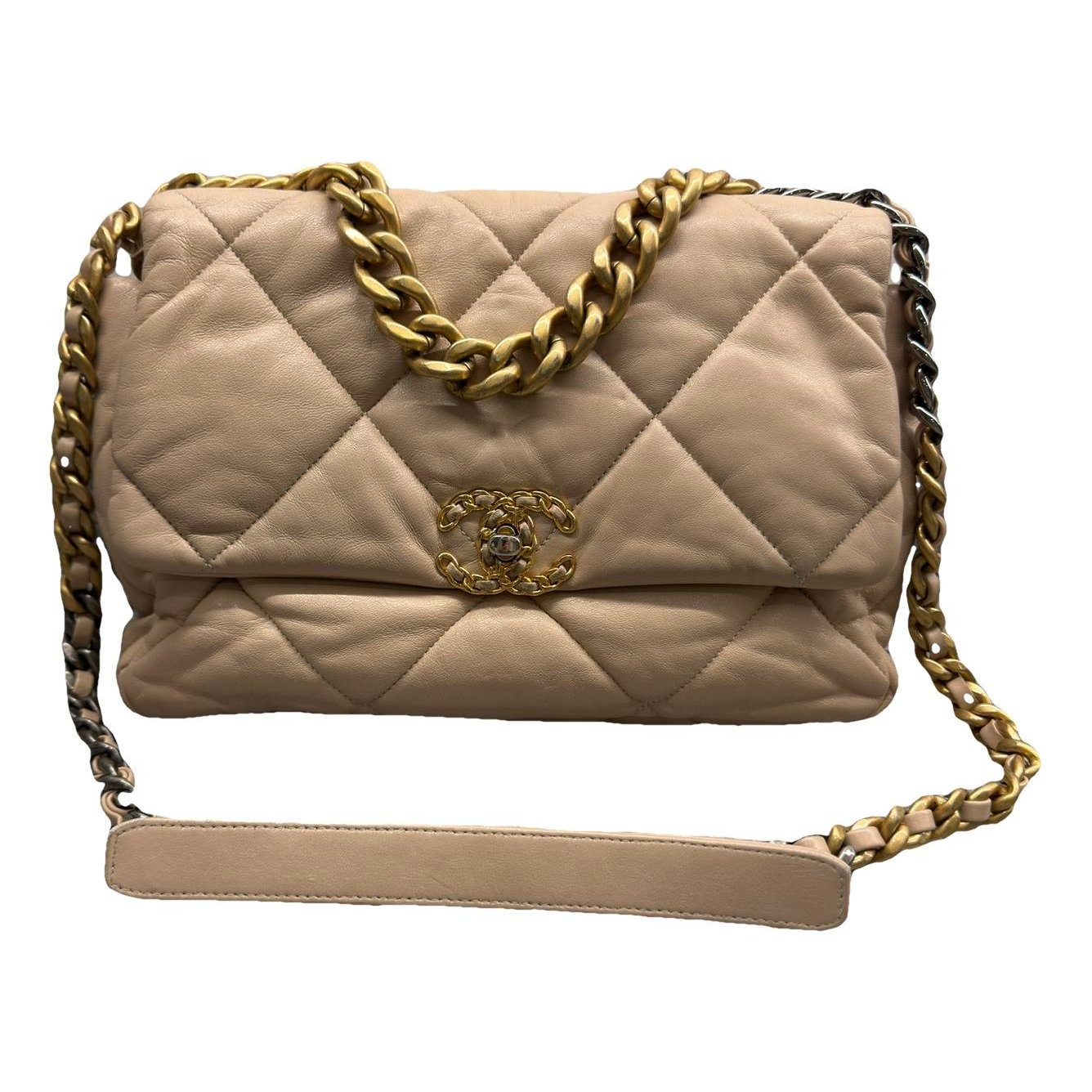 Chanel 19 leather handbag