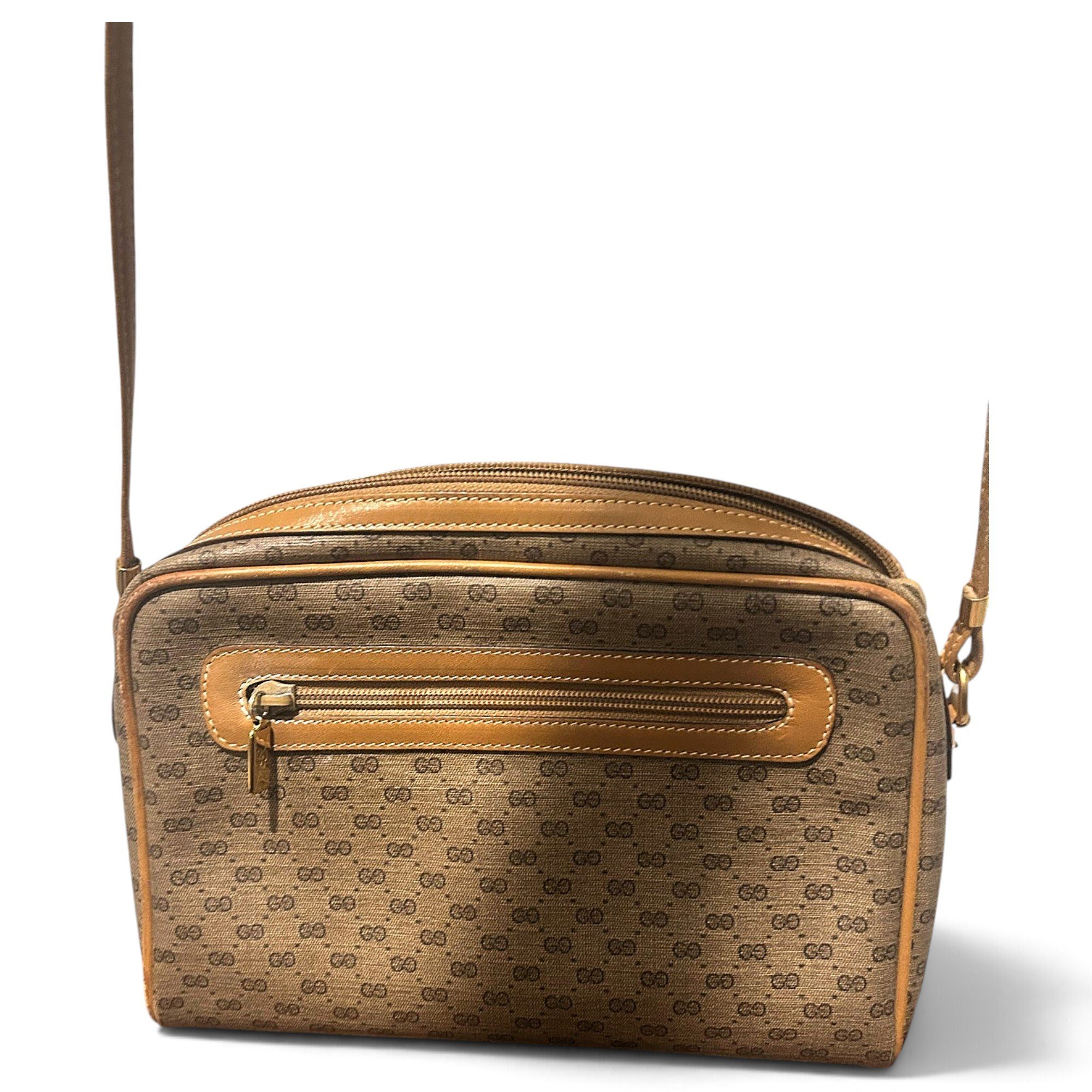 Leather crossbody bag