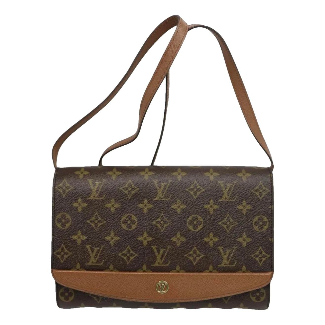 Bordeaux leather crossbody bag