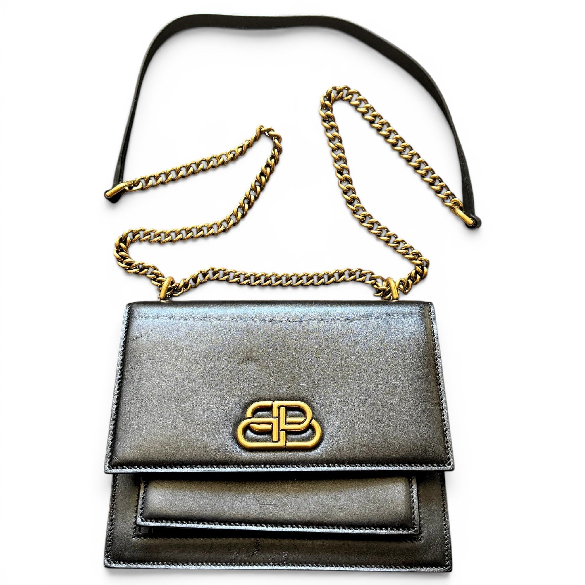 BB chain leather handbag