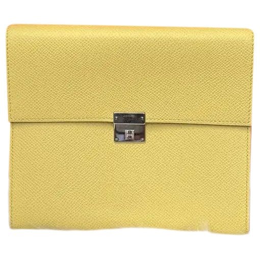 Clic 16 leather crossbody bag