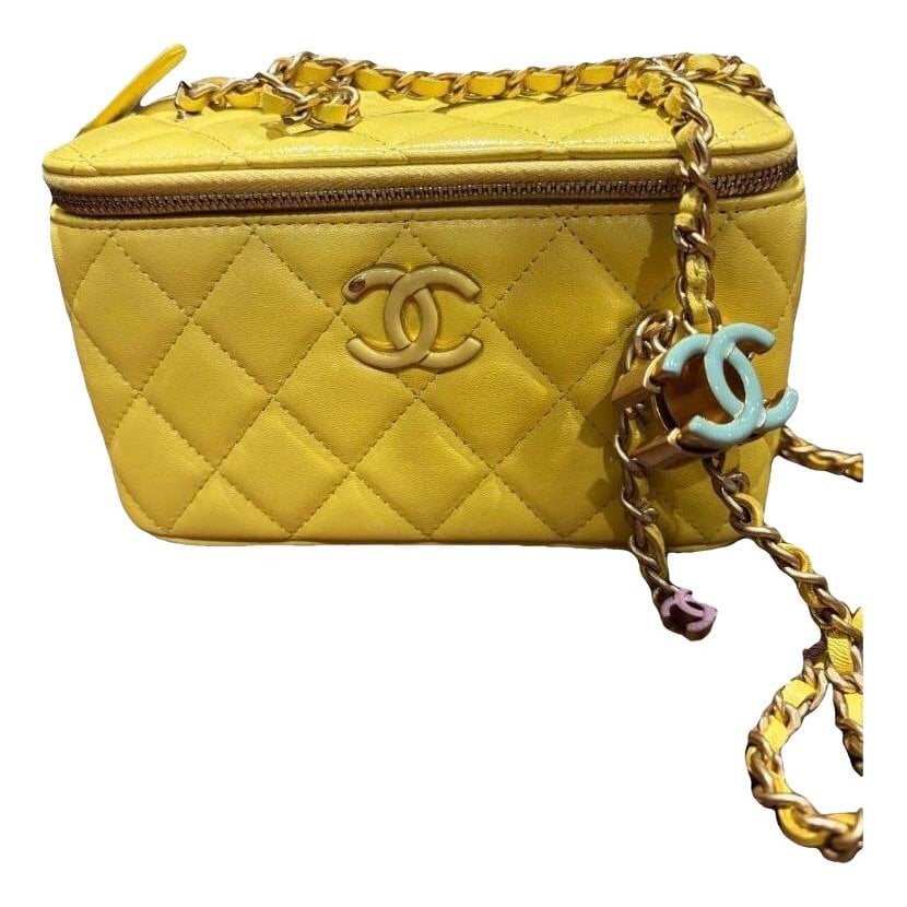 Vanity leather handbag