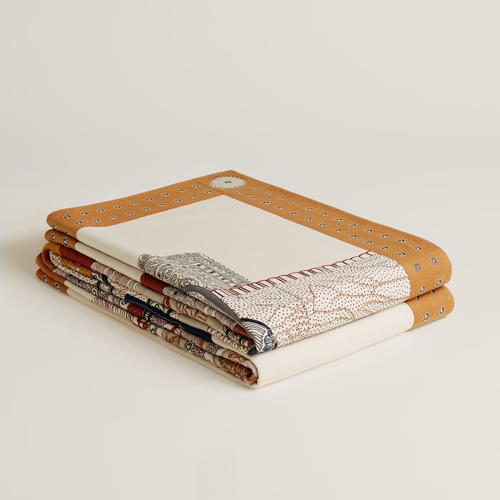 Fauve Selle De Dignitaire Blanket