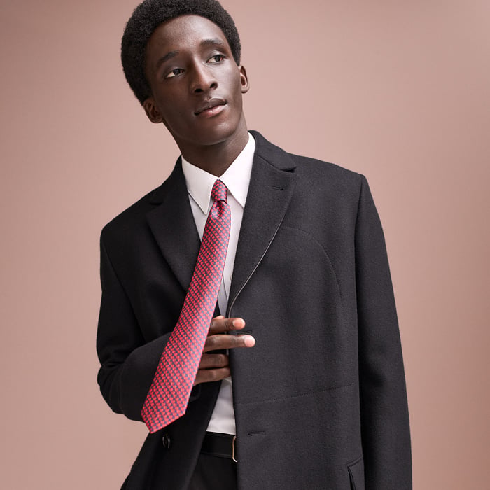 Cheval En Coeur Tie