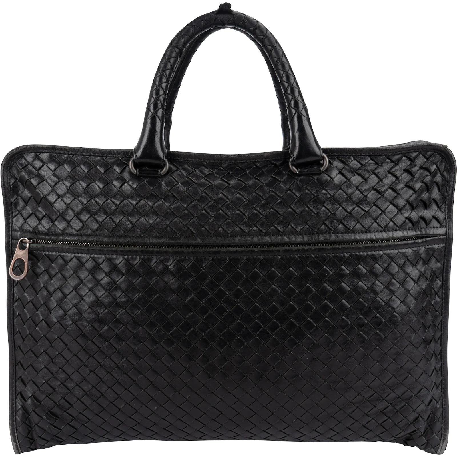 Veneta leather handbag