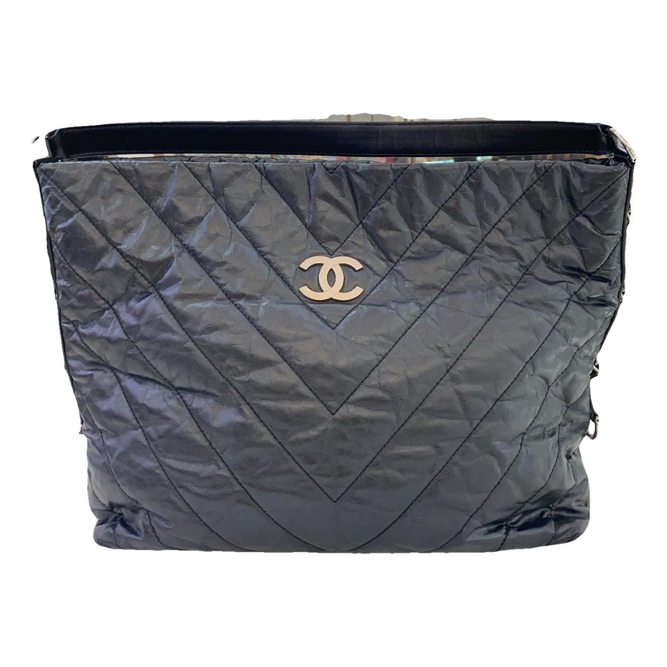 Leather tote