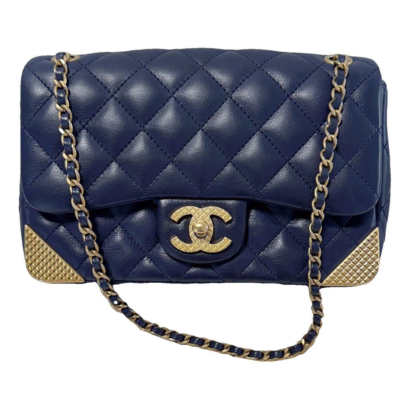 Timeless/Classique leather crossbody bag