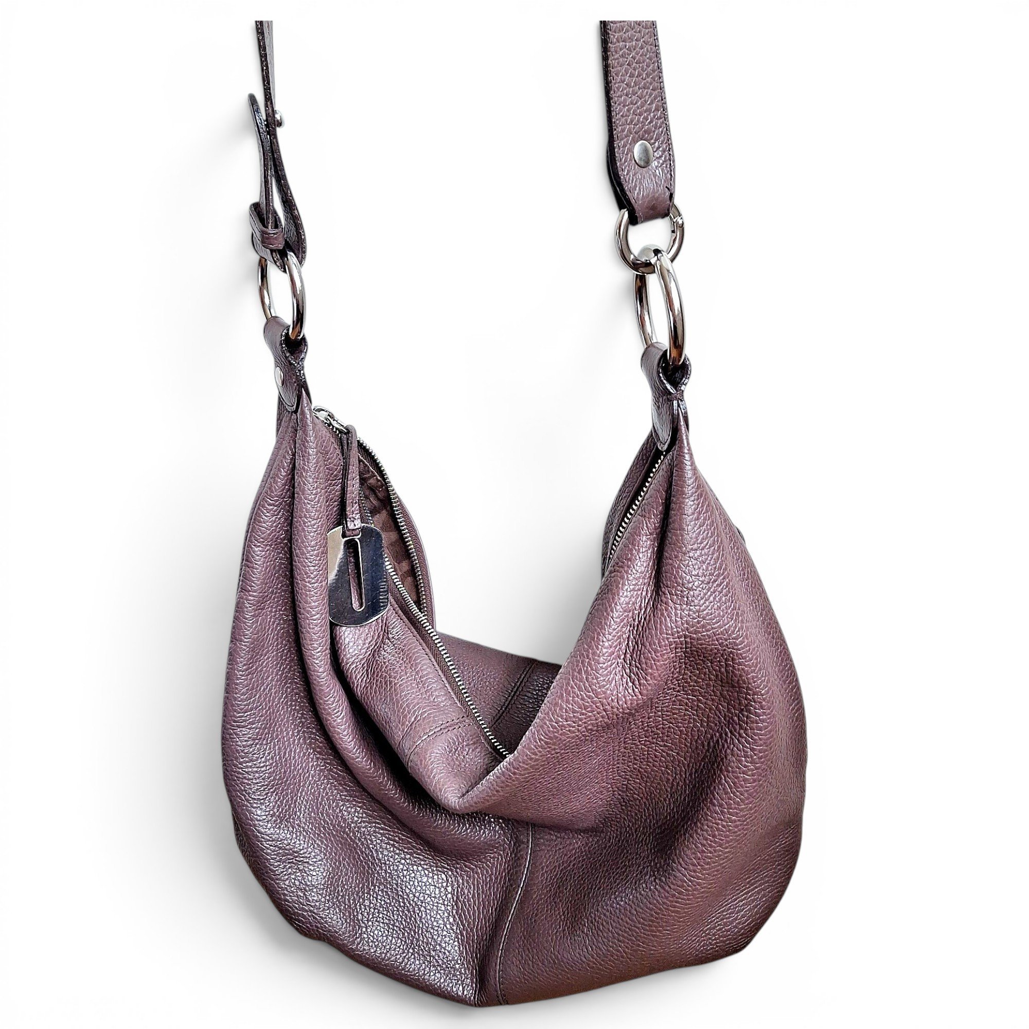Leather handbag