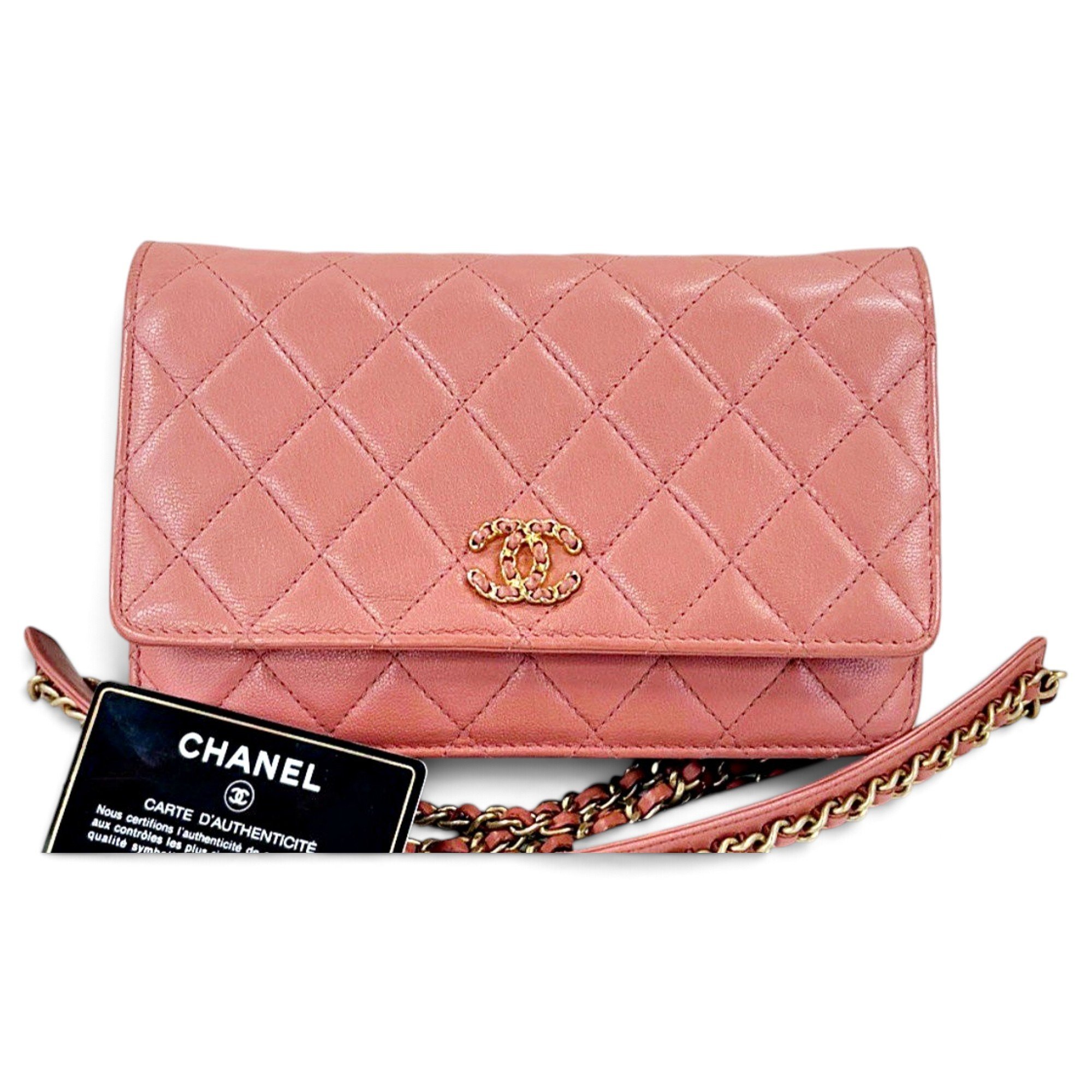 Wallet On Chain Timeless/Classique leather crossbody bag