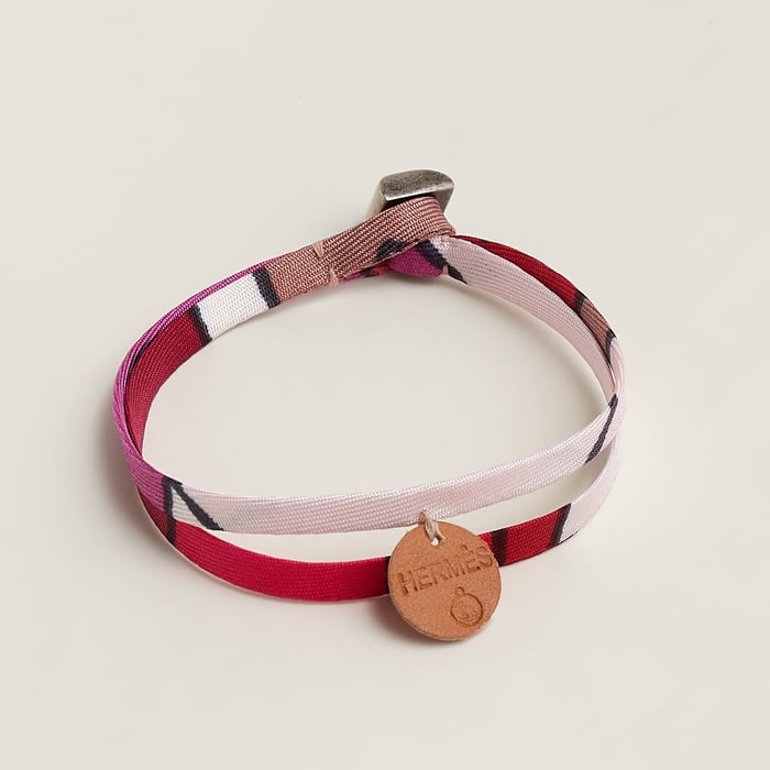 Random Single Tour Silk Bracelet