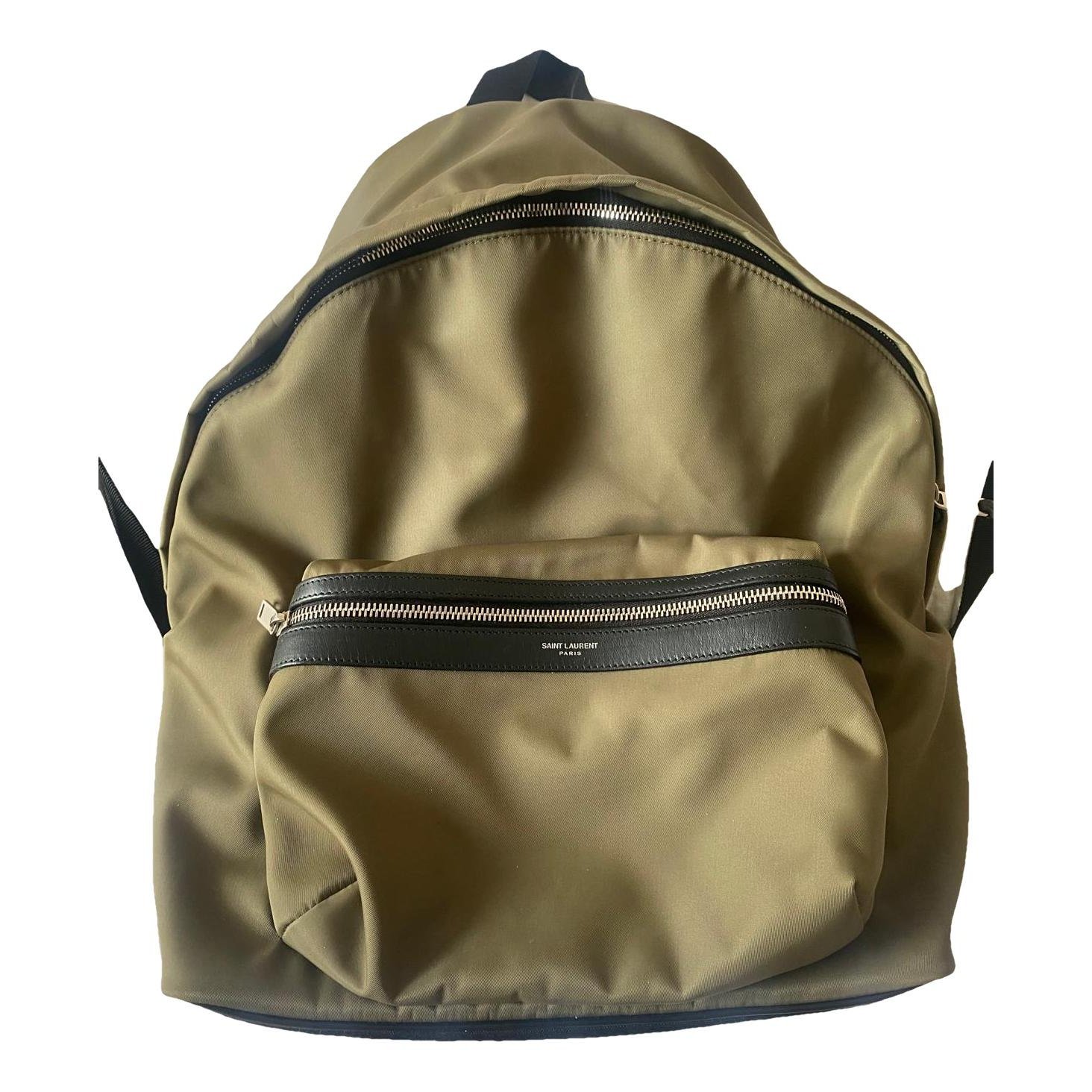 Cloth backpack
