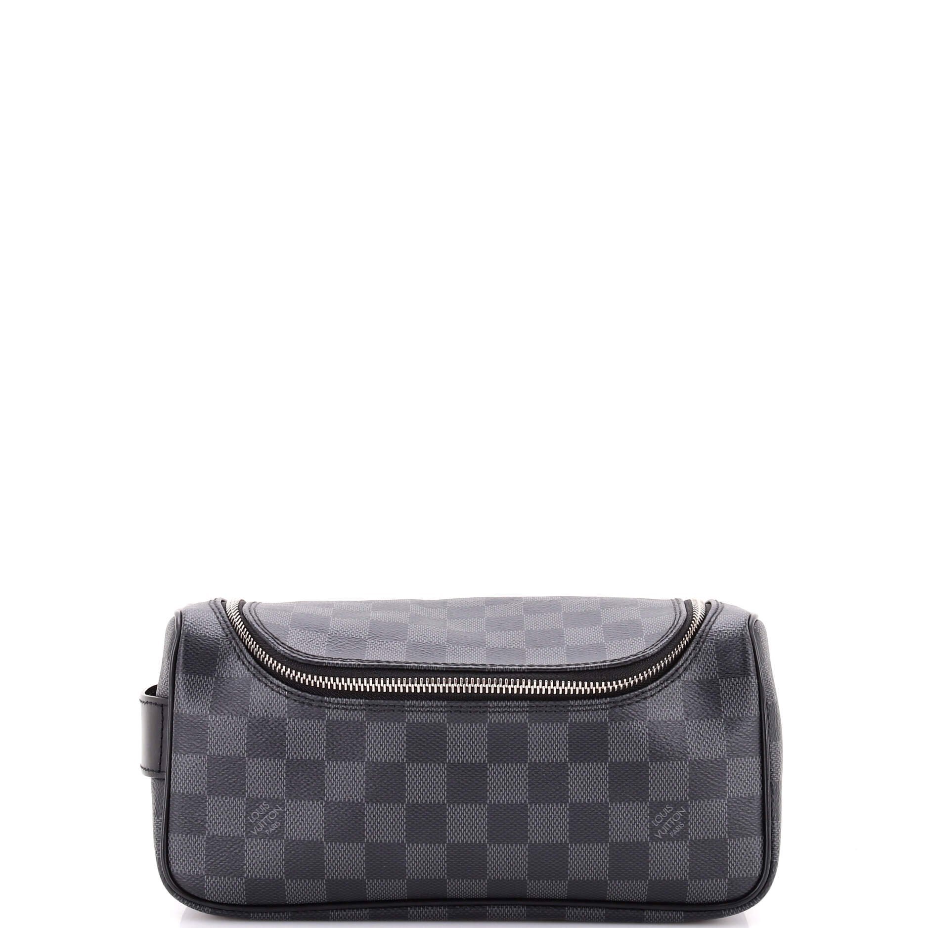 Cloth vanity case