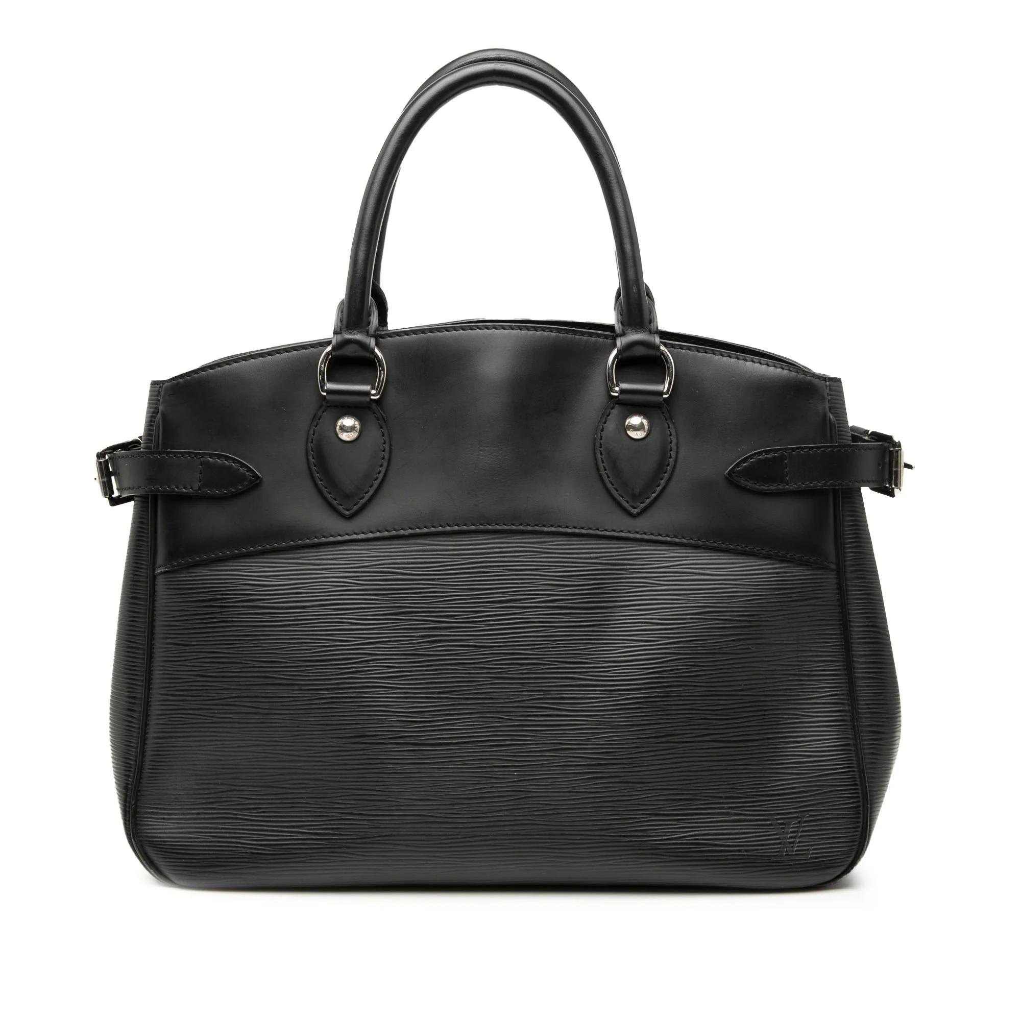 Passy leather handbag