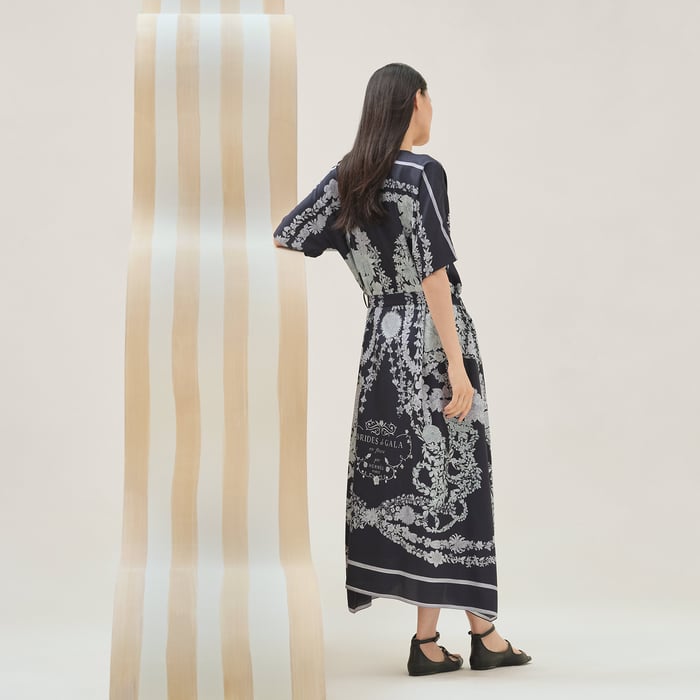 Bleu Noir "Brides De Gala Et En Fleurs" Caftan