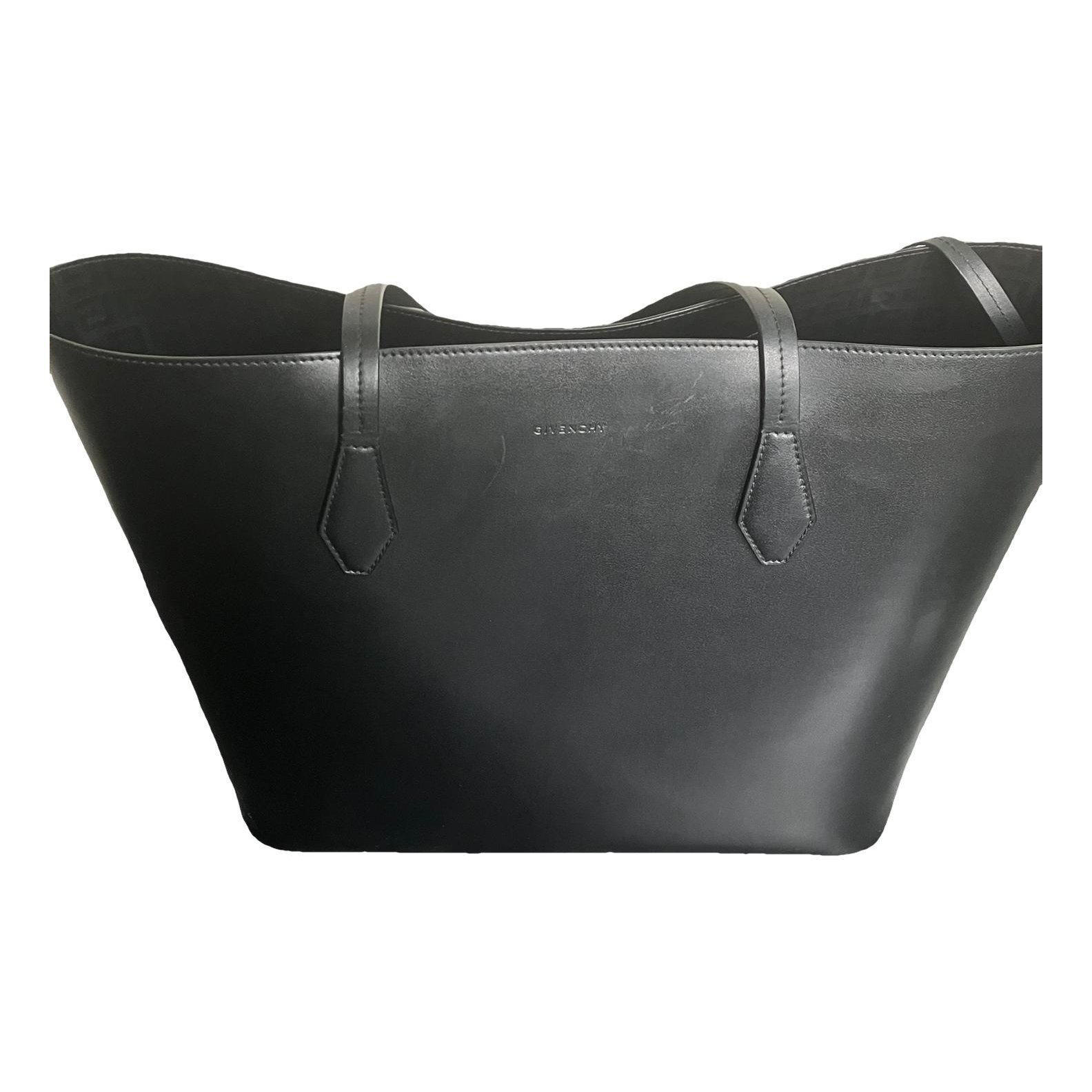Leather tote