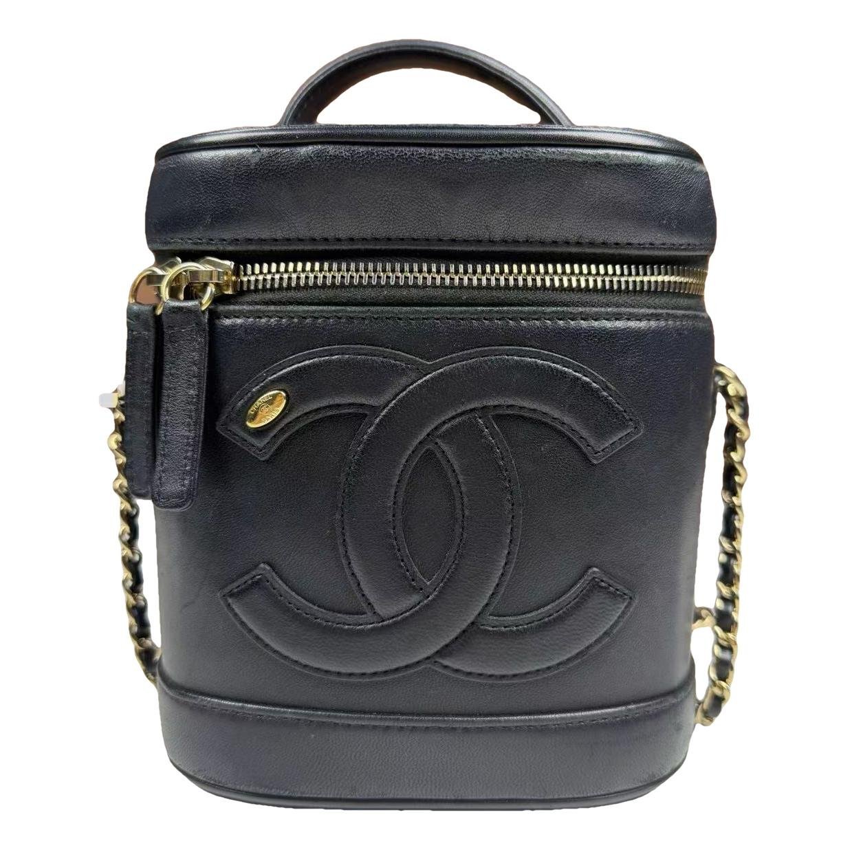 Trendy CC Vanity leather handbag