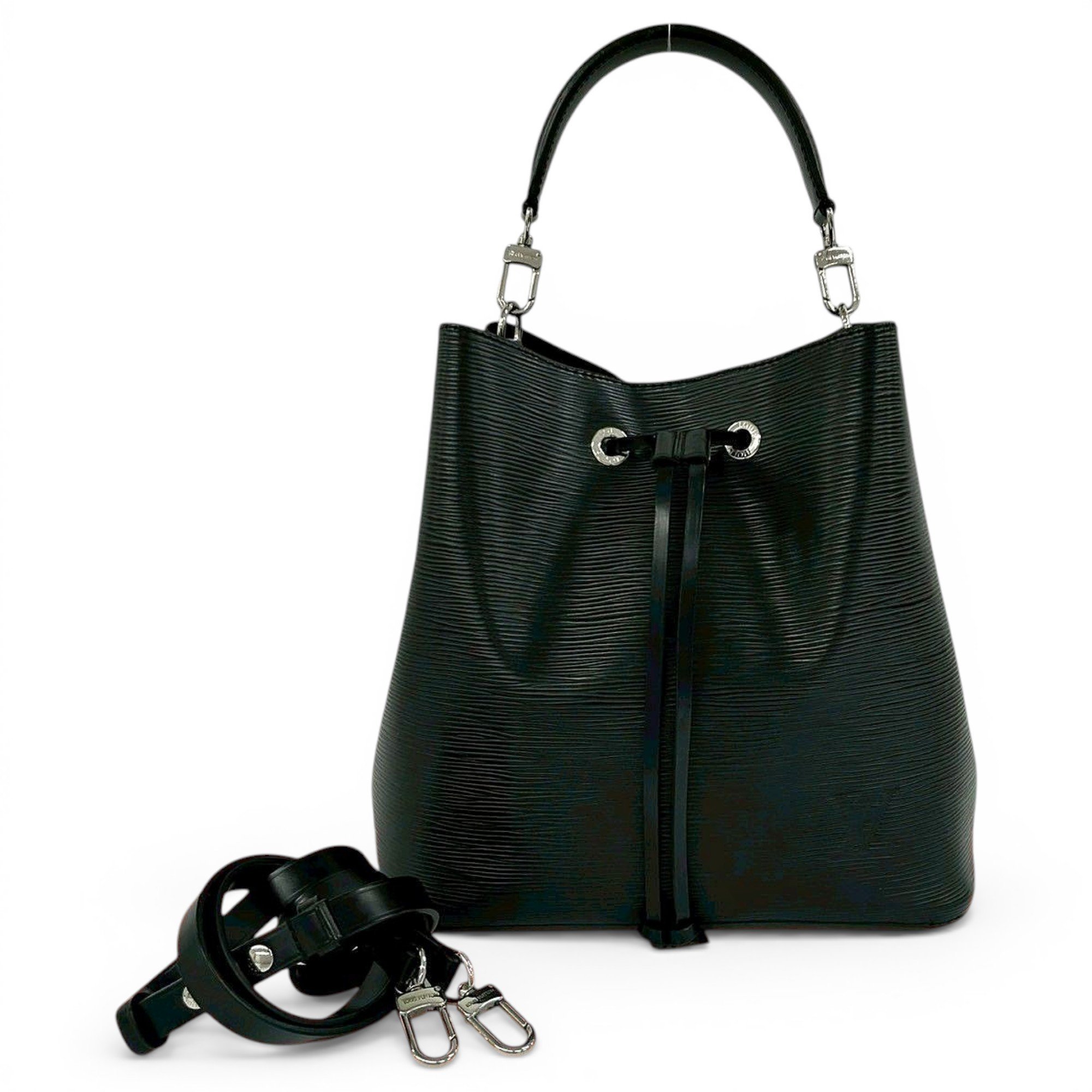 Noé leather bag