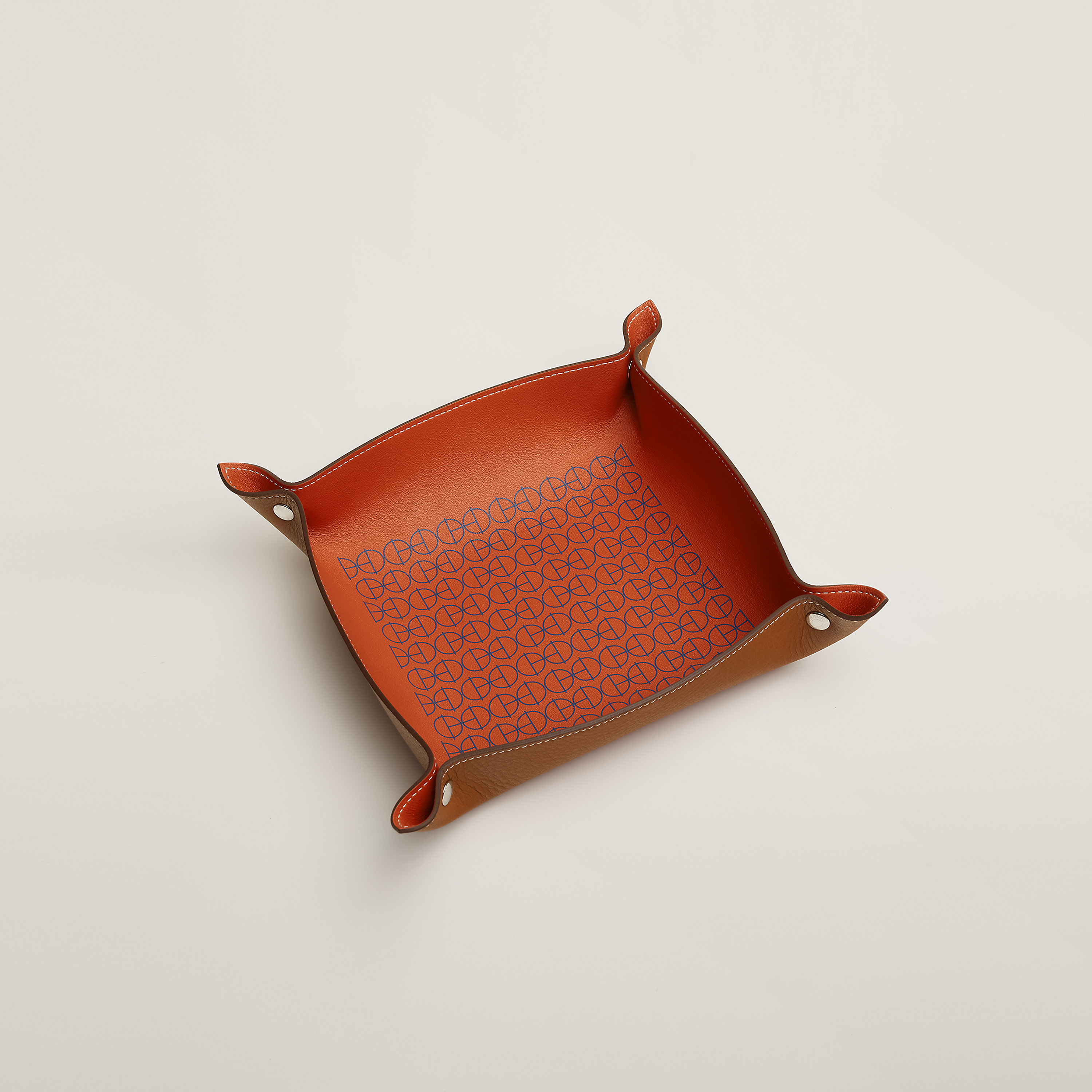 Mises et Relances H Rond change tray