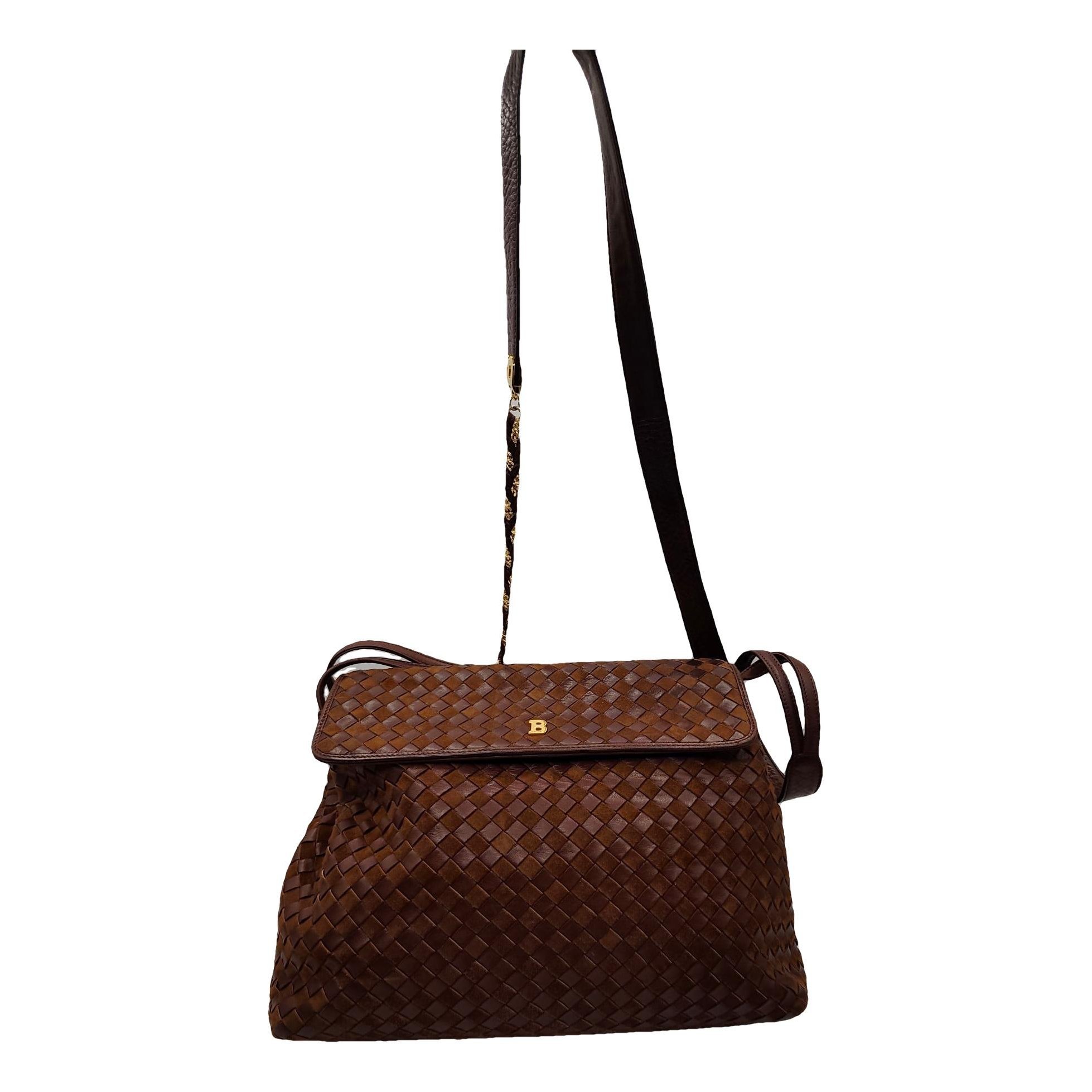 Leather crossbody bag