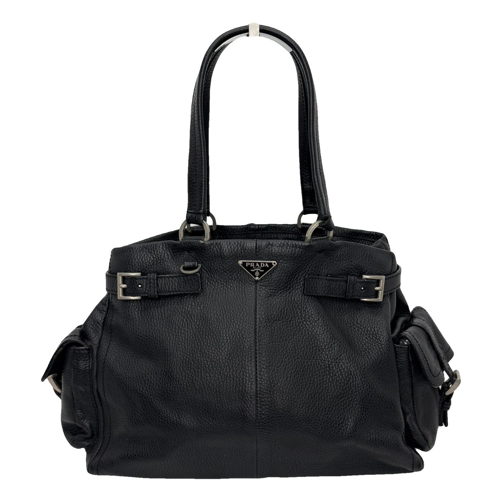 Buckle leather tote