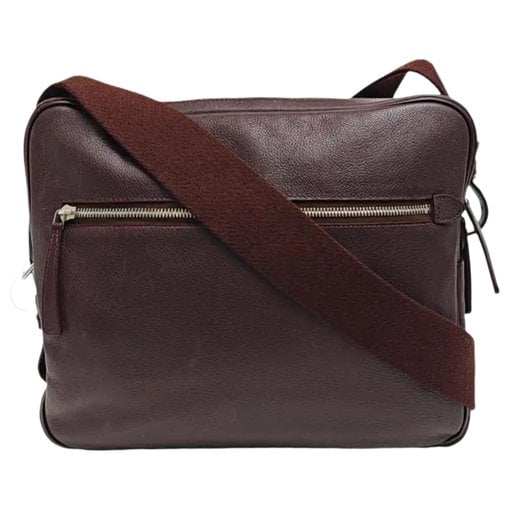 Leather crossbody bag