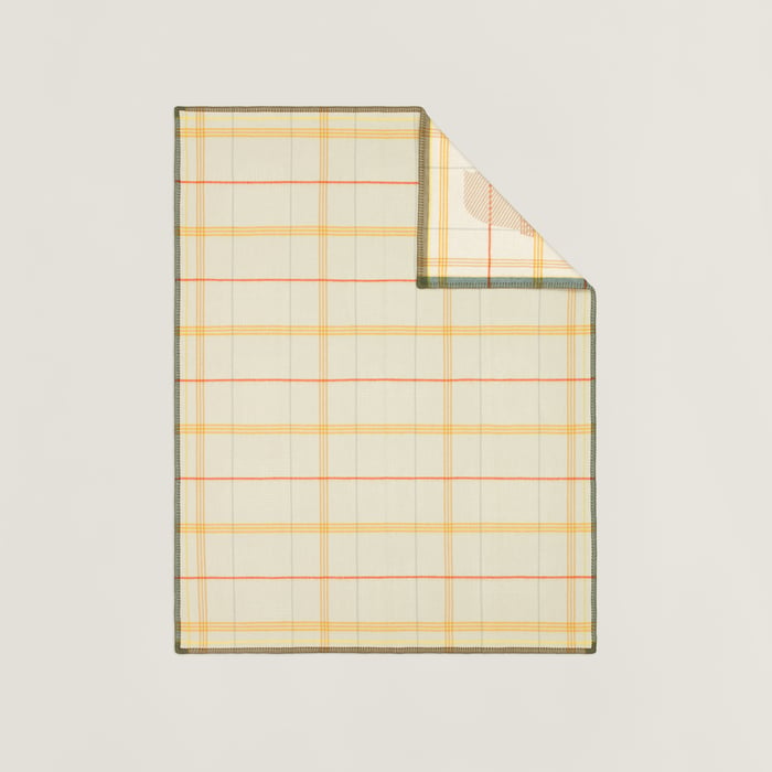 Ambre Curiosites Blanket