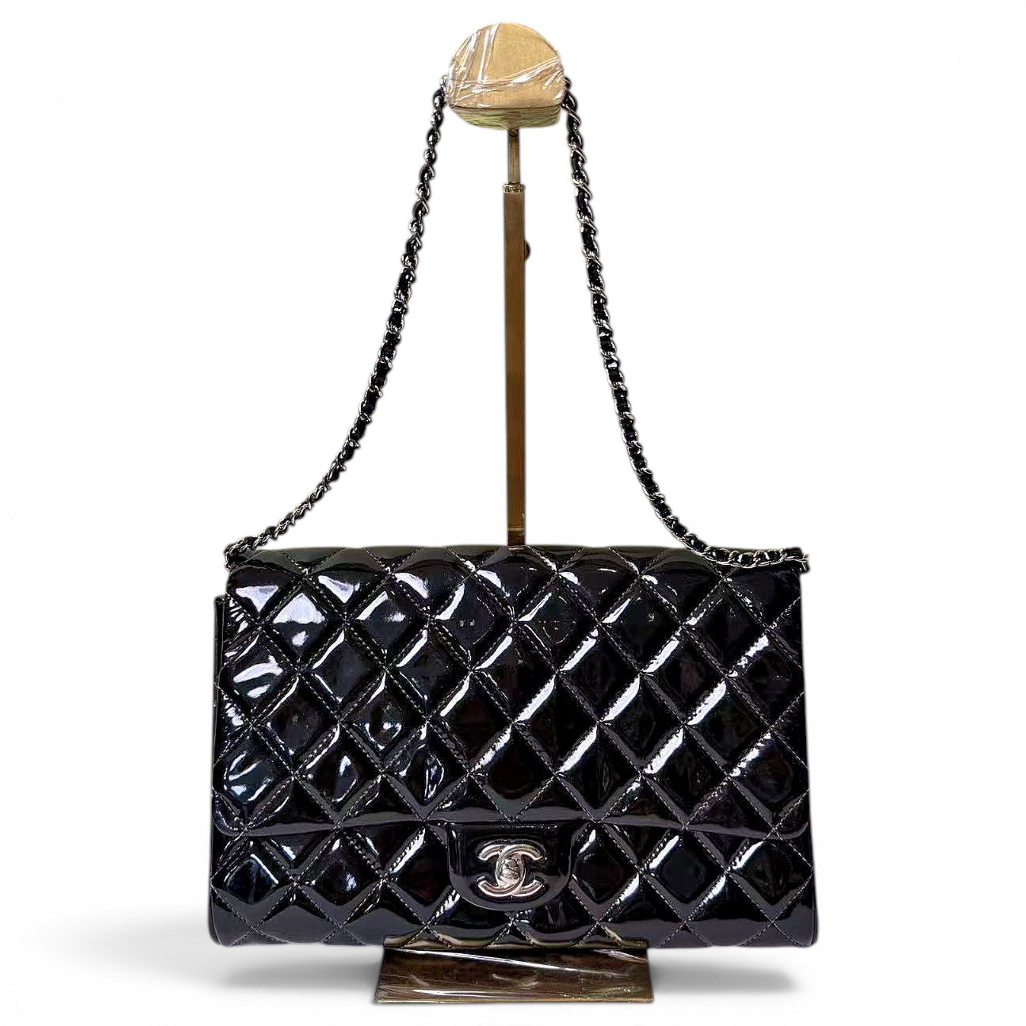 Timeless/Classique leather crossbody bag