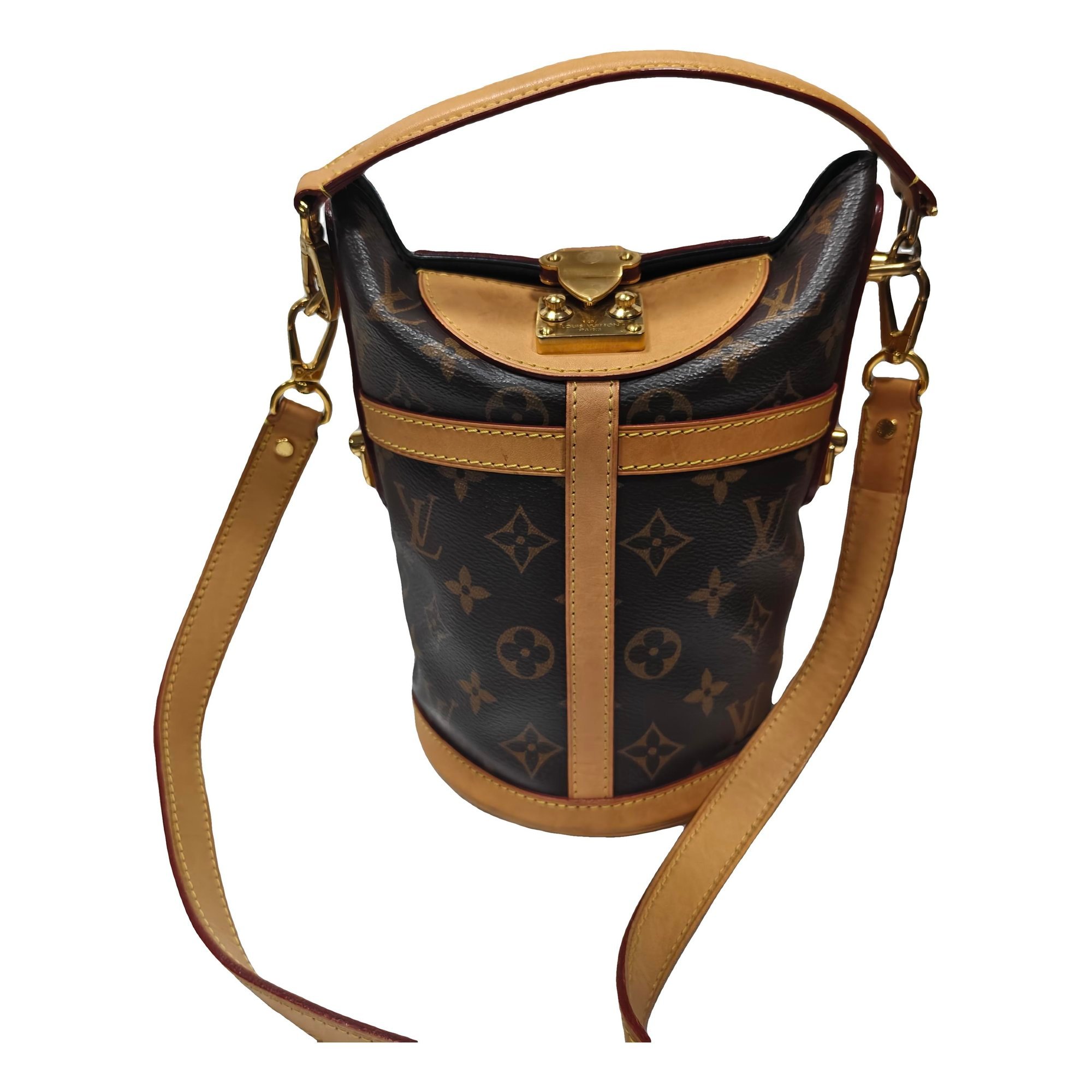 Duffle leather handbag
