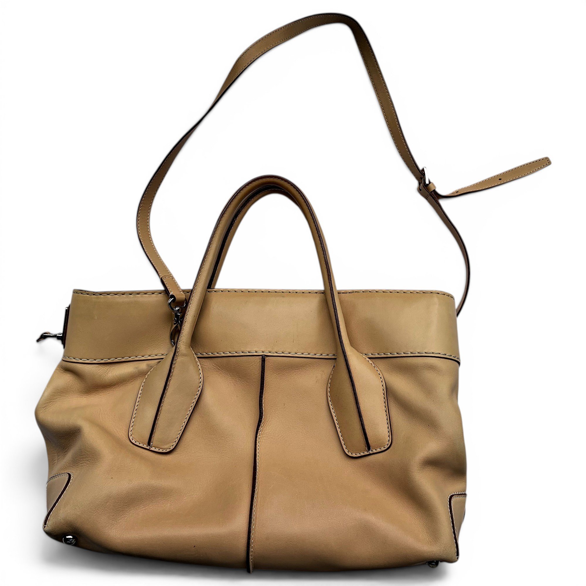 D Bag leather tote