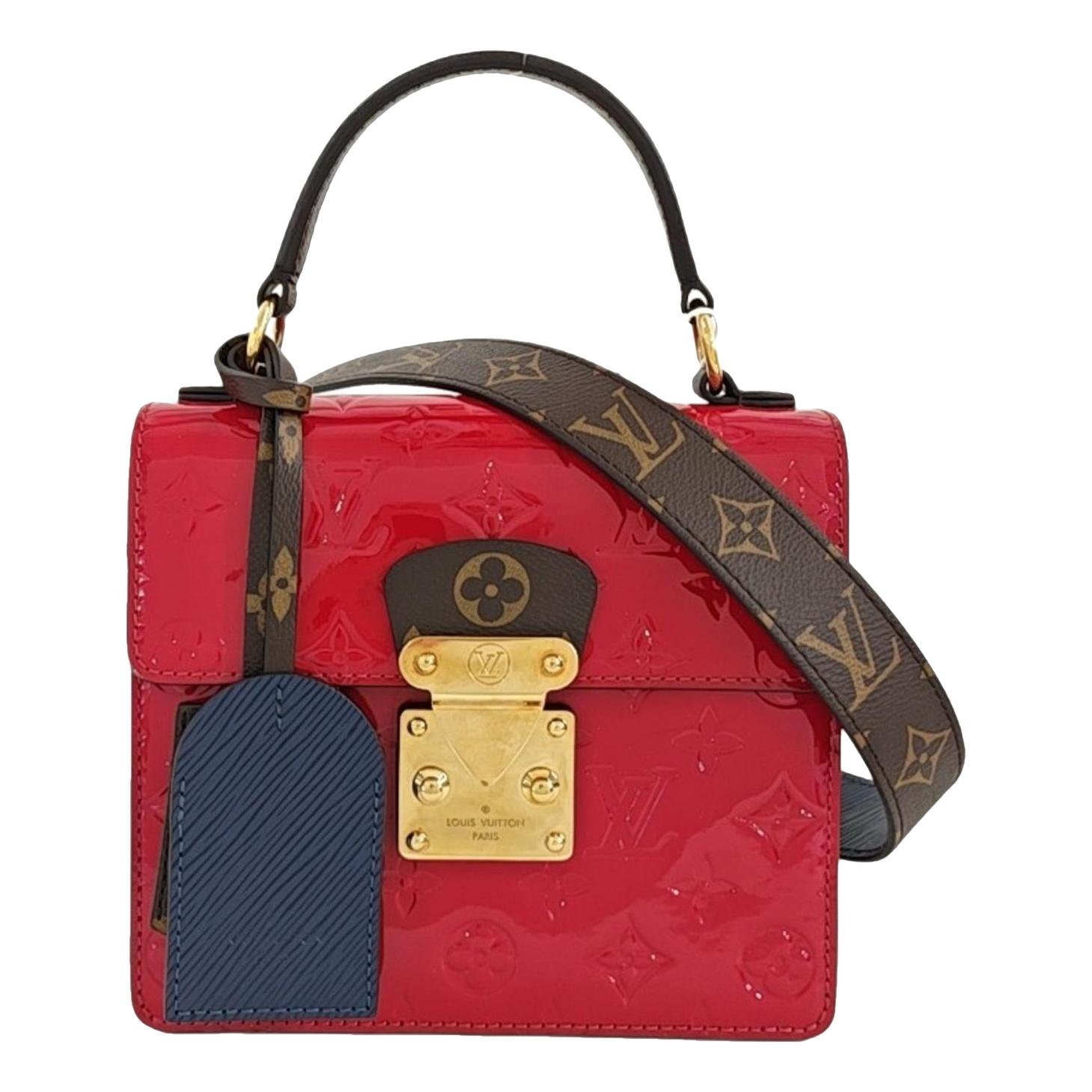 Spring street patent leather handbag