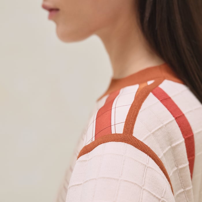 Beige Kaolin "Coaching Deja Vu" Short-sleeve Twillaine Sweater