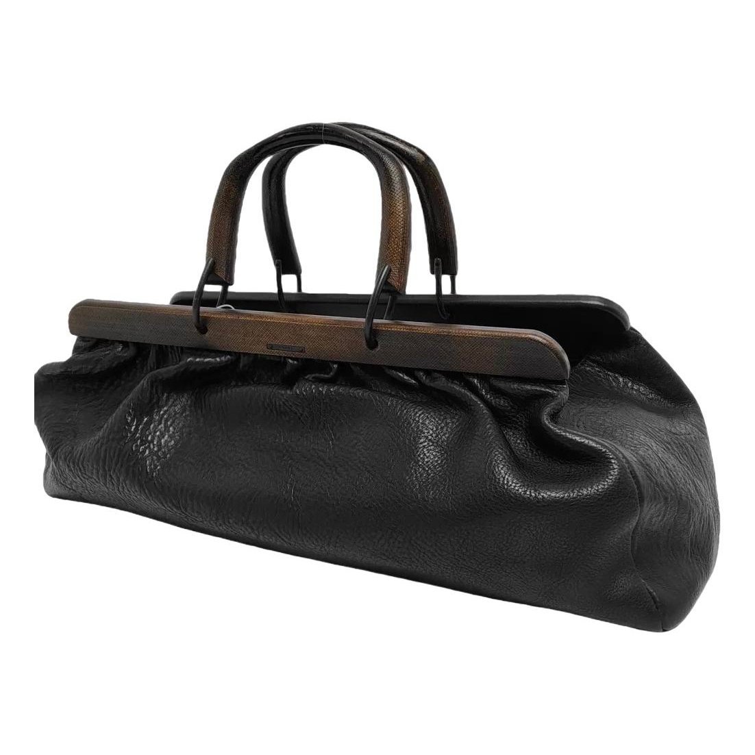 Leather handbag