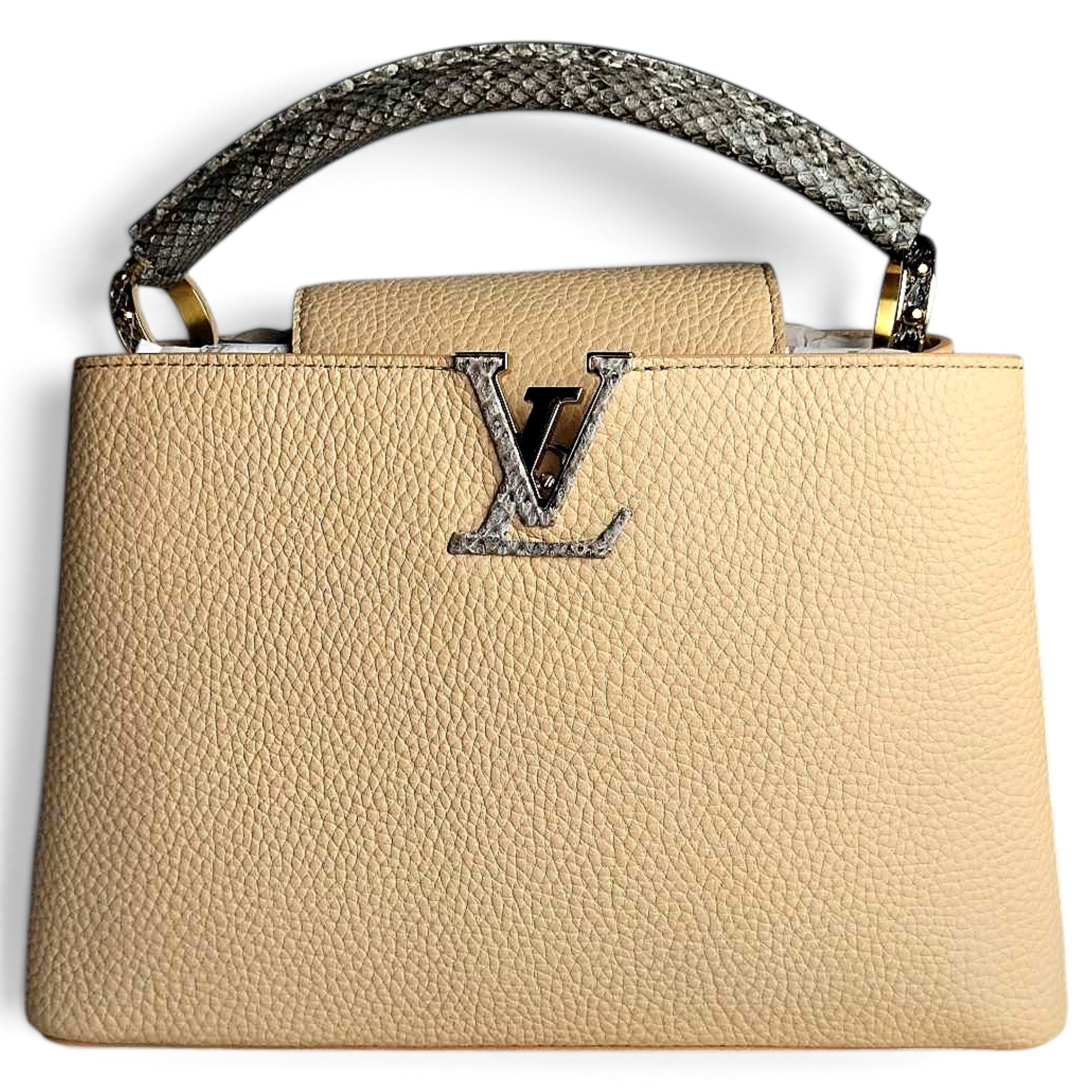 Capucines leather crossbody bag