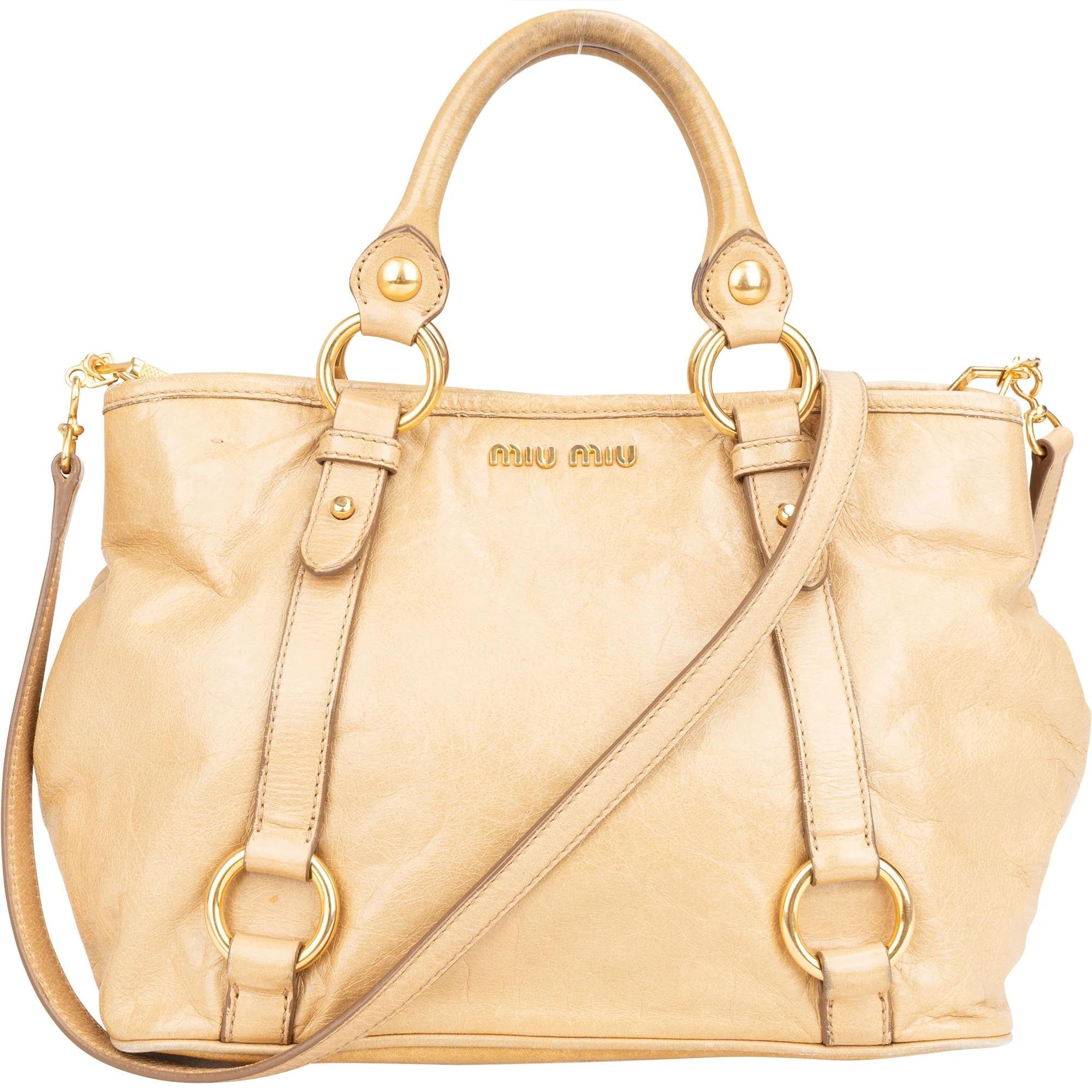 Matelassé leather handbag