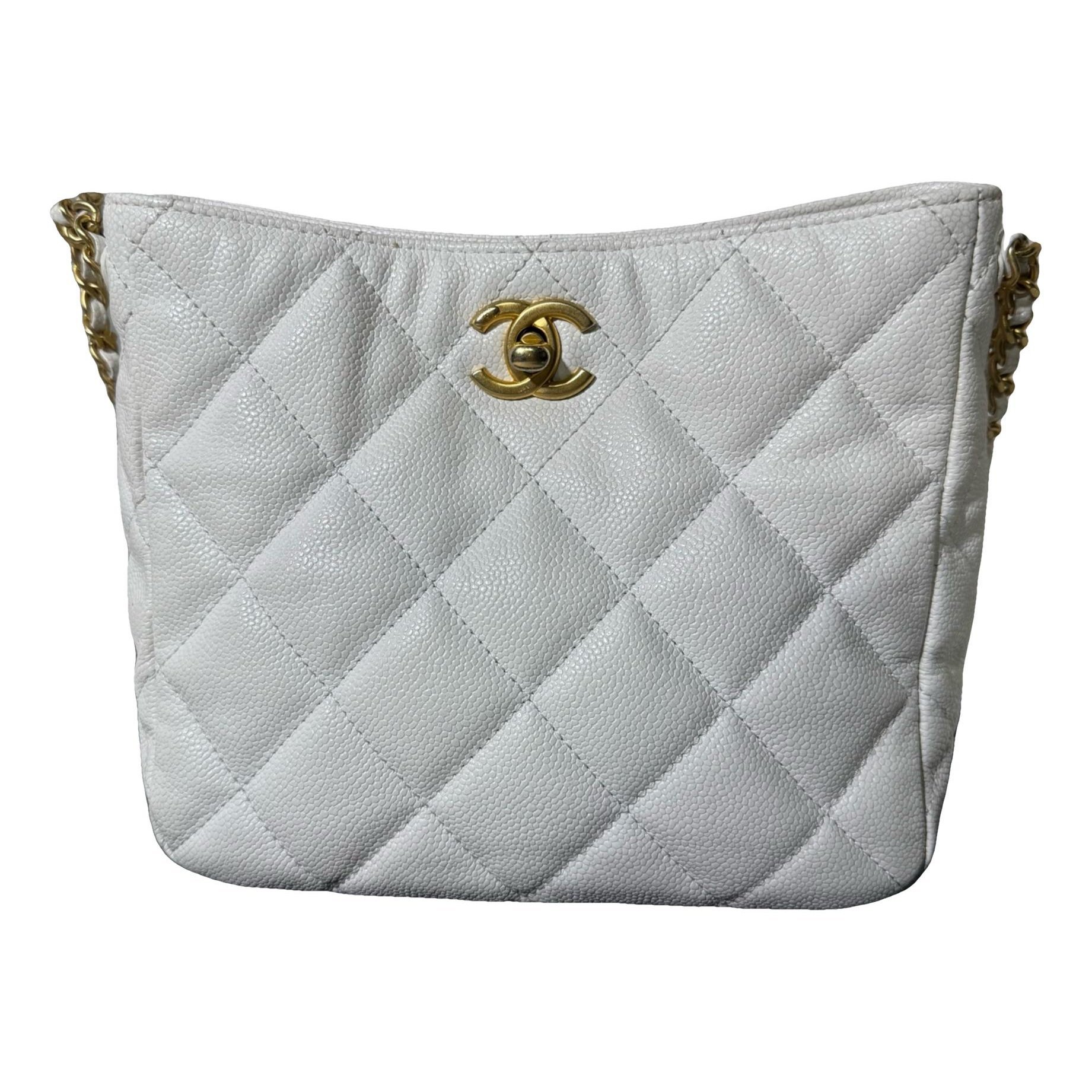 Chanel 22 leather crossbody bag
