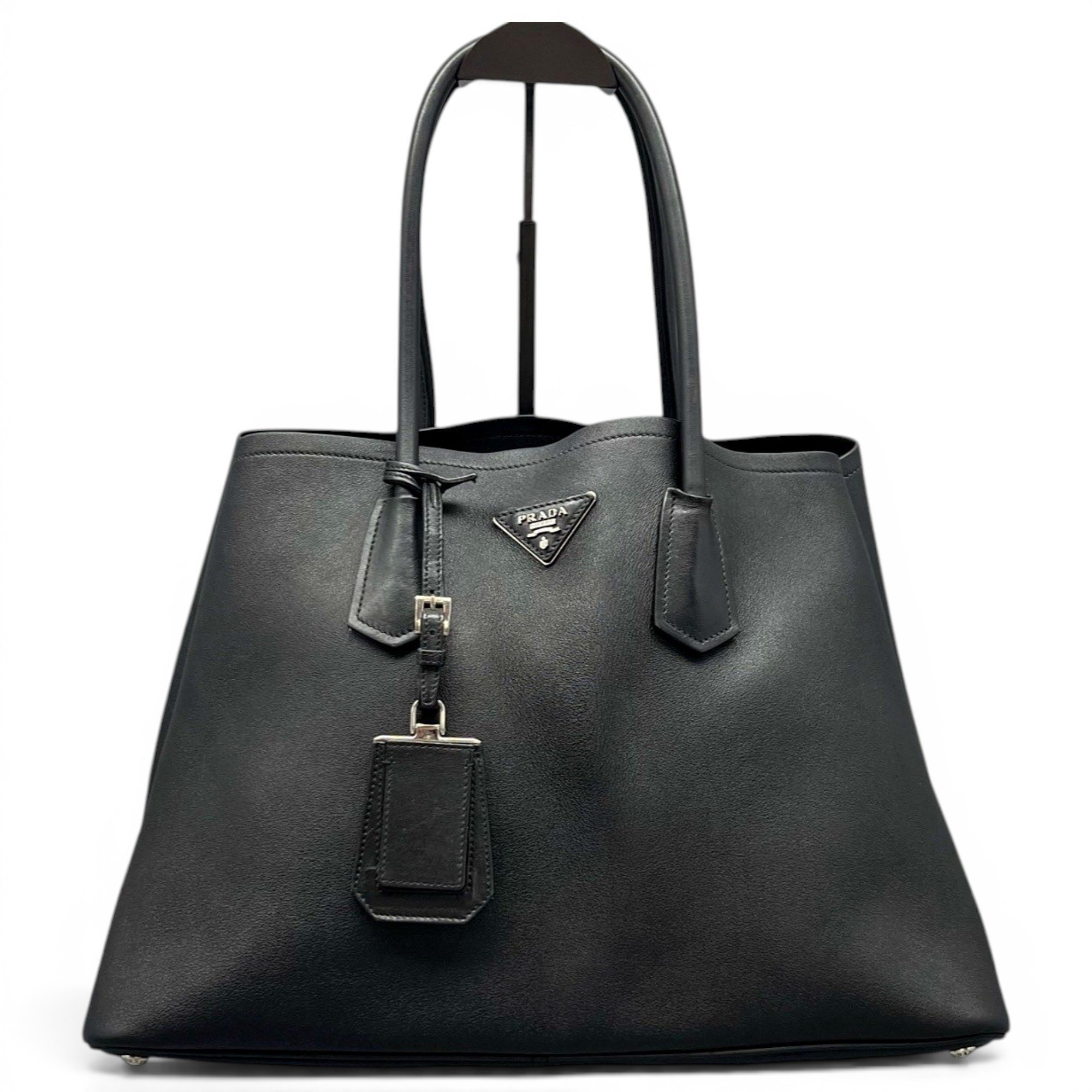 Double leather handbag