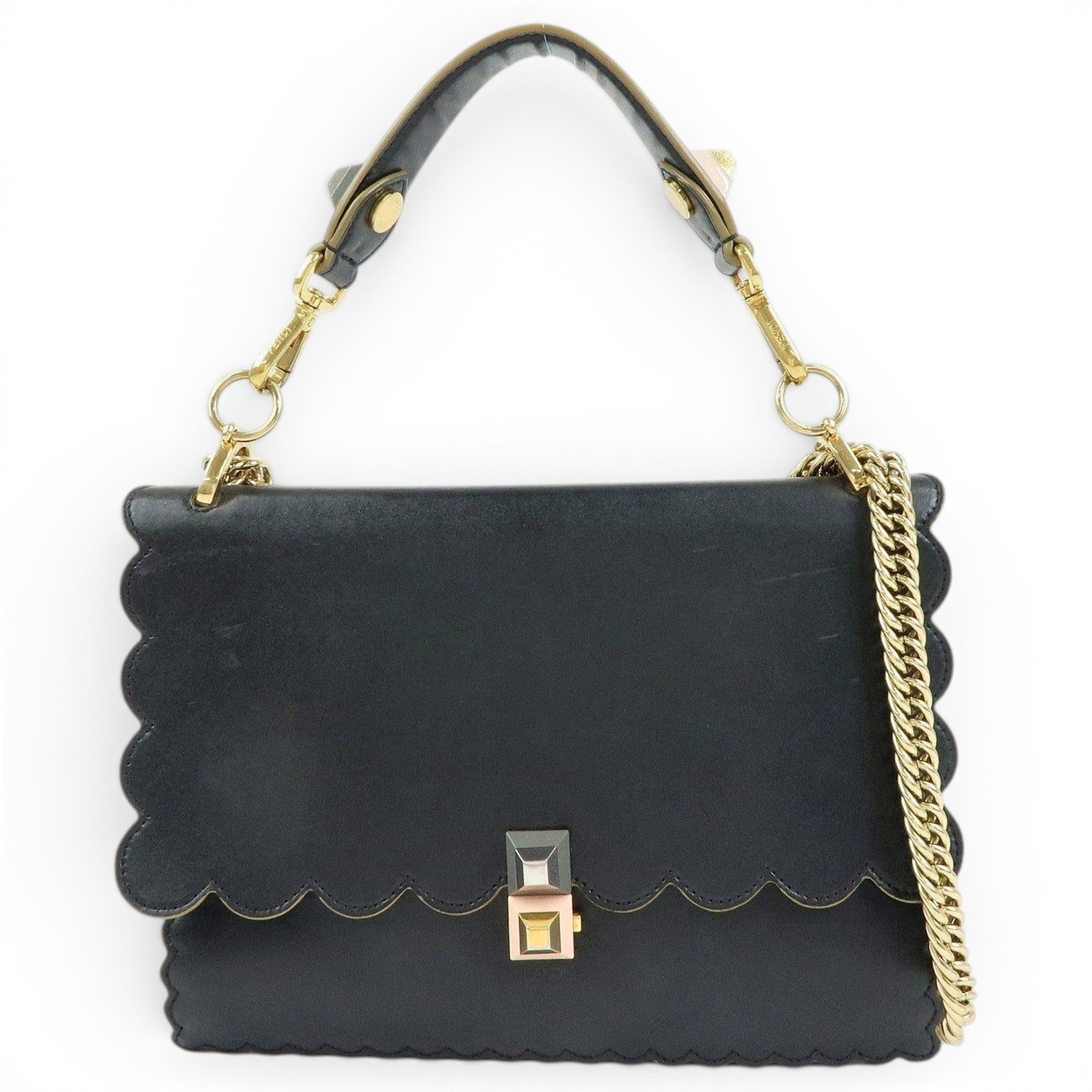 Kan I leather bag