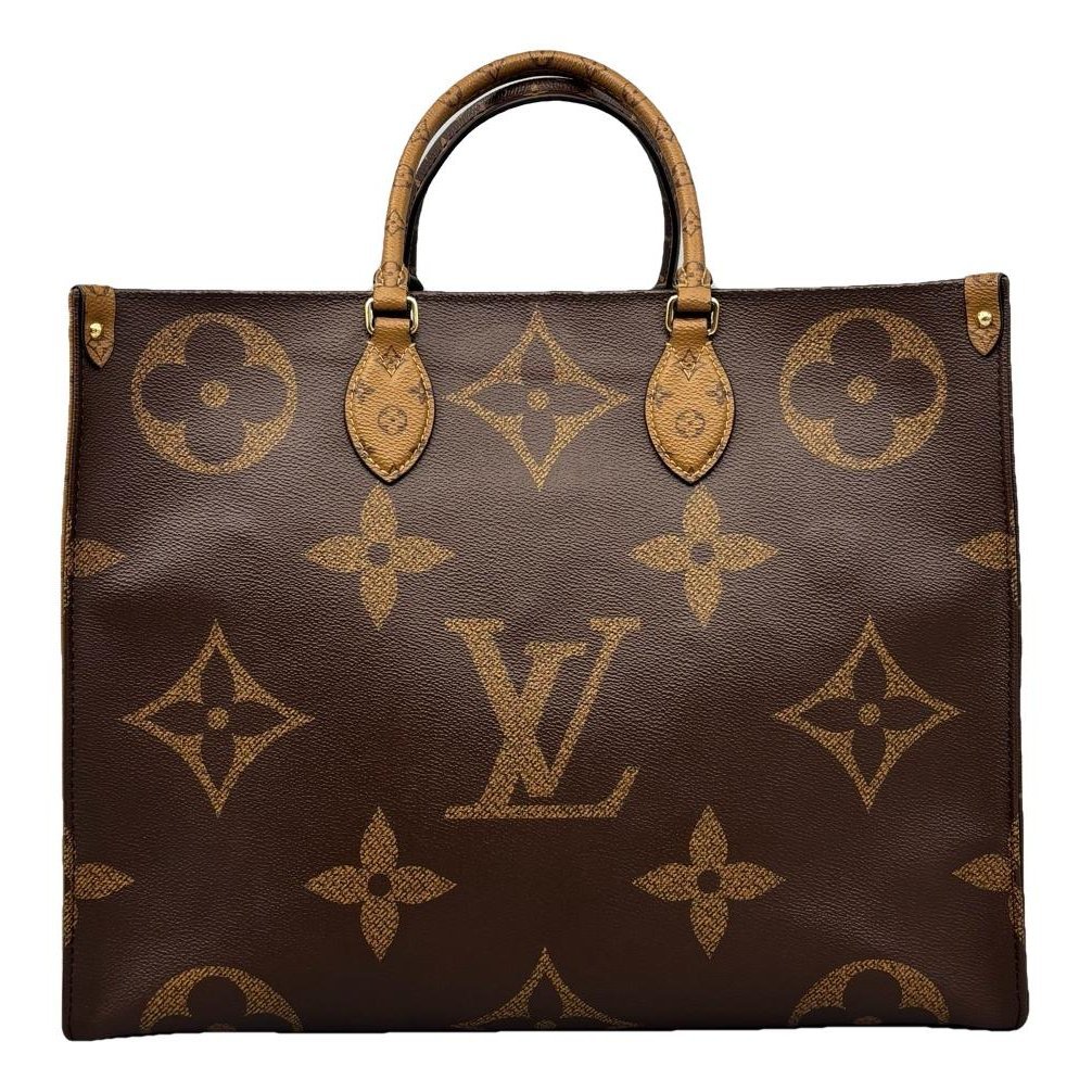 Onthego leather handbag