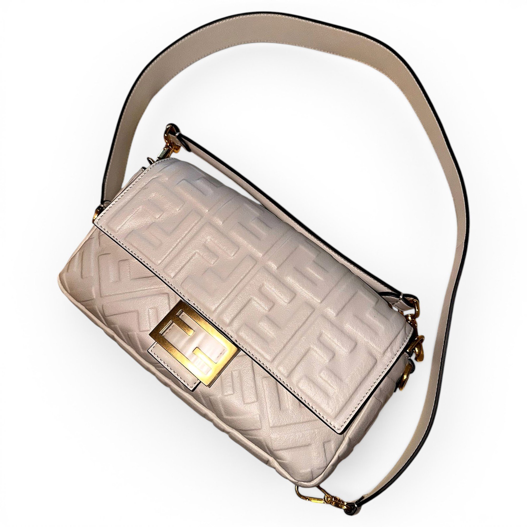 Baguette leather handbag