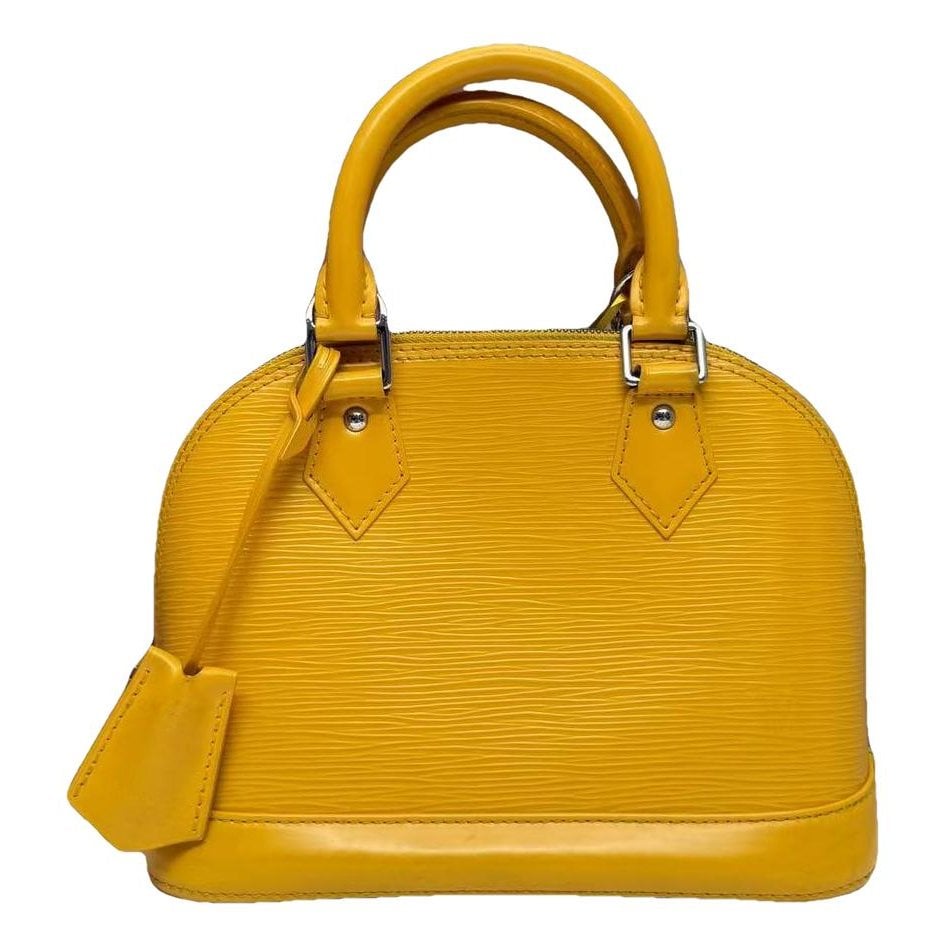 Alma BB leather handbag