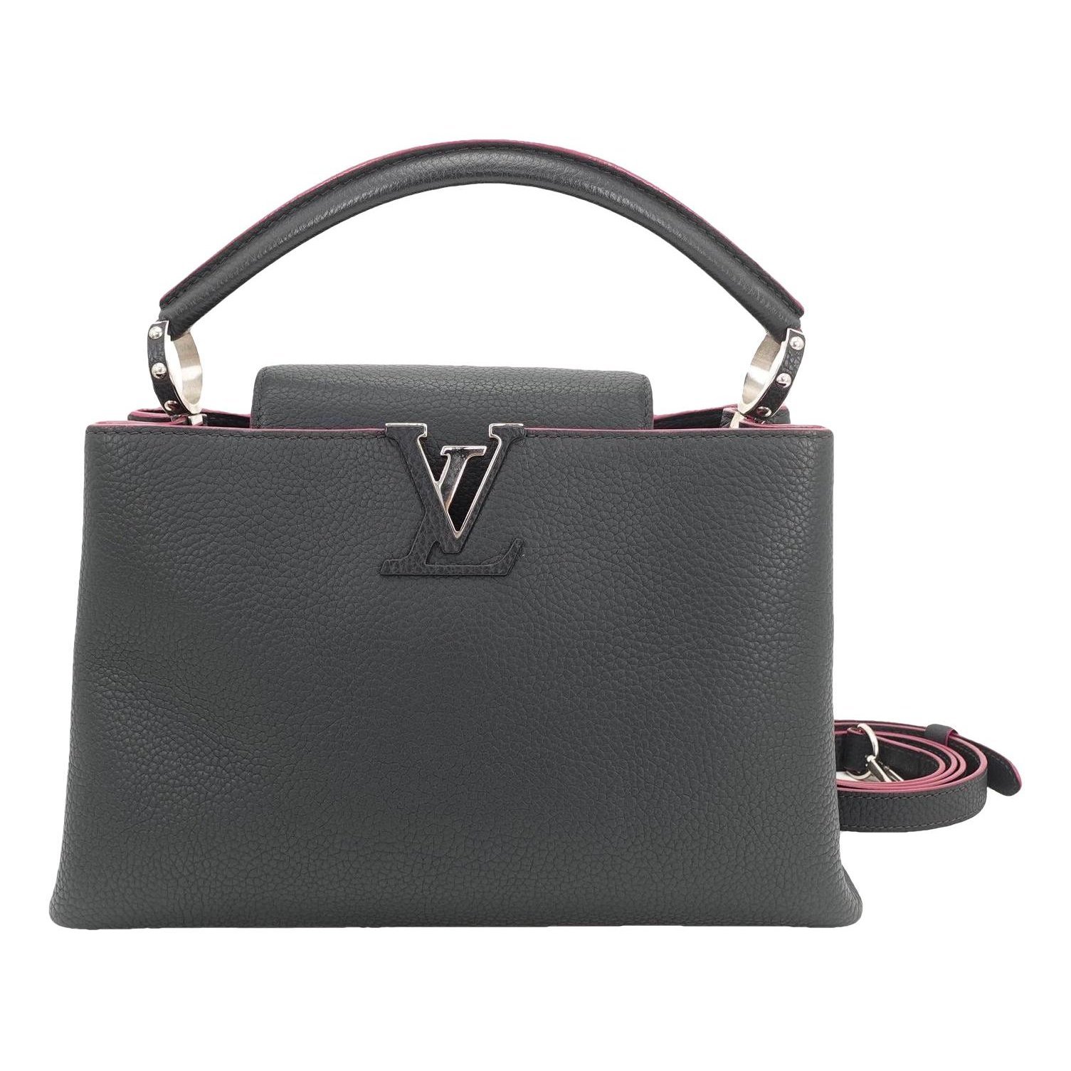 Capucines leather handbag
