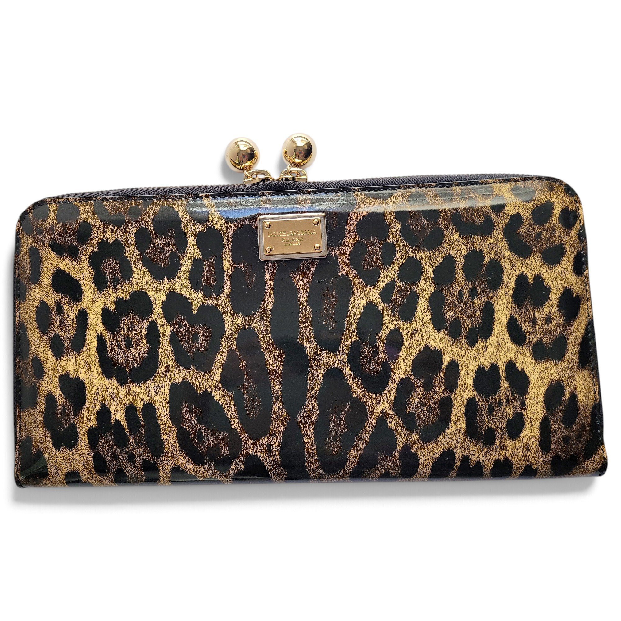 Patent leather clutch bag