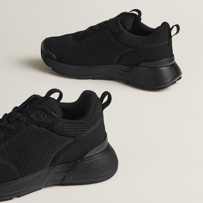 Noir Heros Sneaker