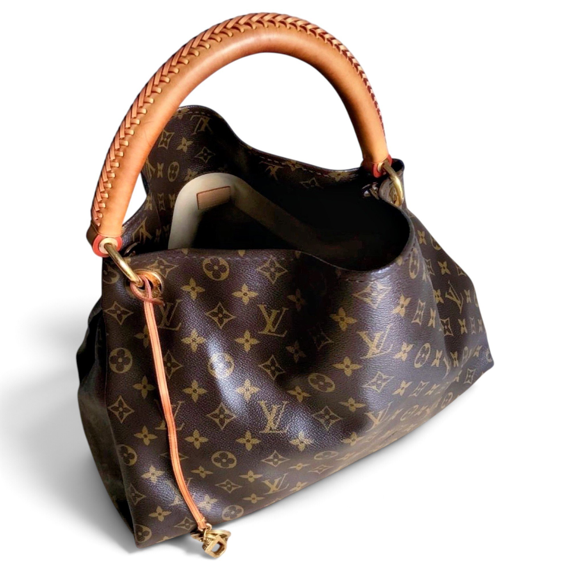 Artsy leather handbag